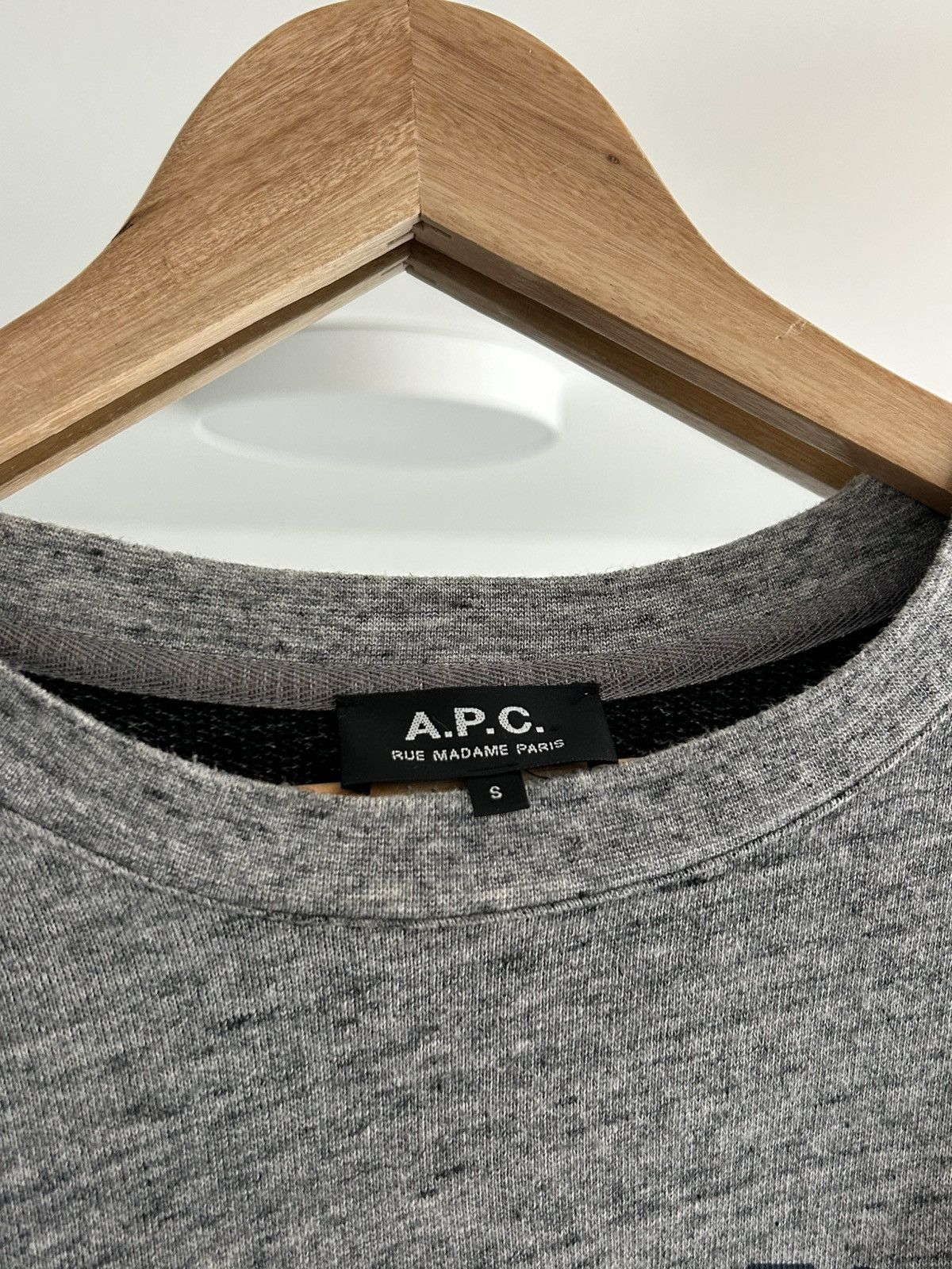 A.P.C. APC man's ,Luxembourg Park' premium sweatshirt size S Size US S / EU 44-46 / 1 - 9 Thumbnail