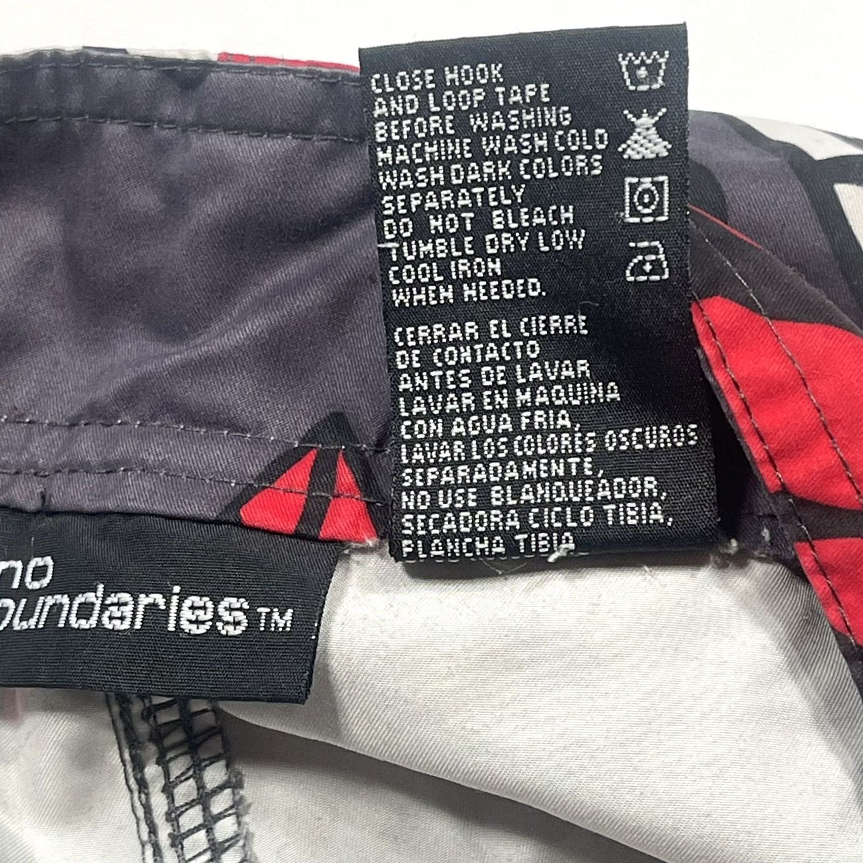 Vintage No Boundaries Swim Trunks Shorts Men’s Size 30 Gray Red White Athletic Polyester Size US 30 / EU 46 - 5 Thumbnail