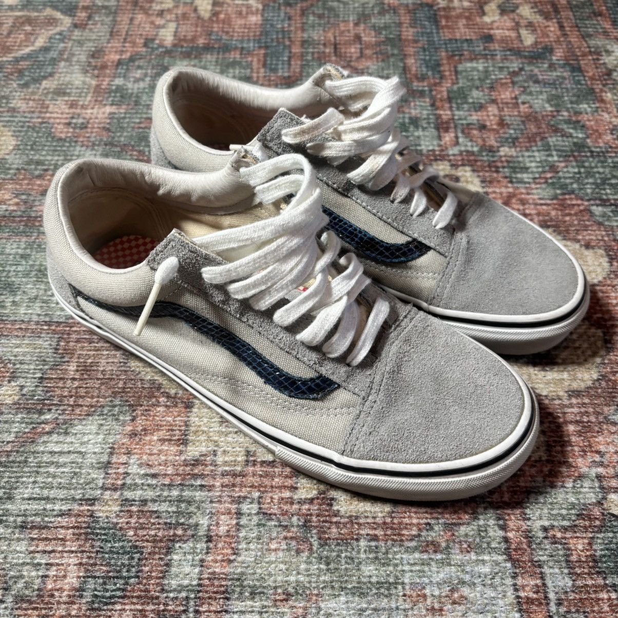 Supreme Supreme Vans Old Skool Blue Snakeskin Size US 9.5 / EU 42-43 - 1 Thumbnail