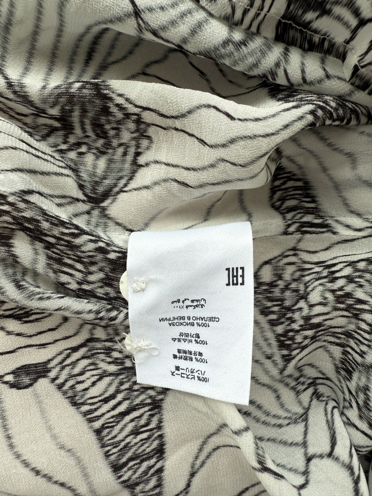 Dries Van Noten Dries Van Noten White Conti Turtleneck Size US M / EU 48-50 / 2 - 4 Thumbnail