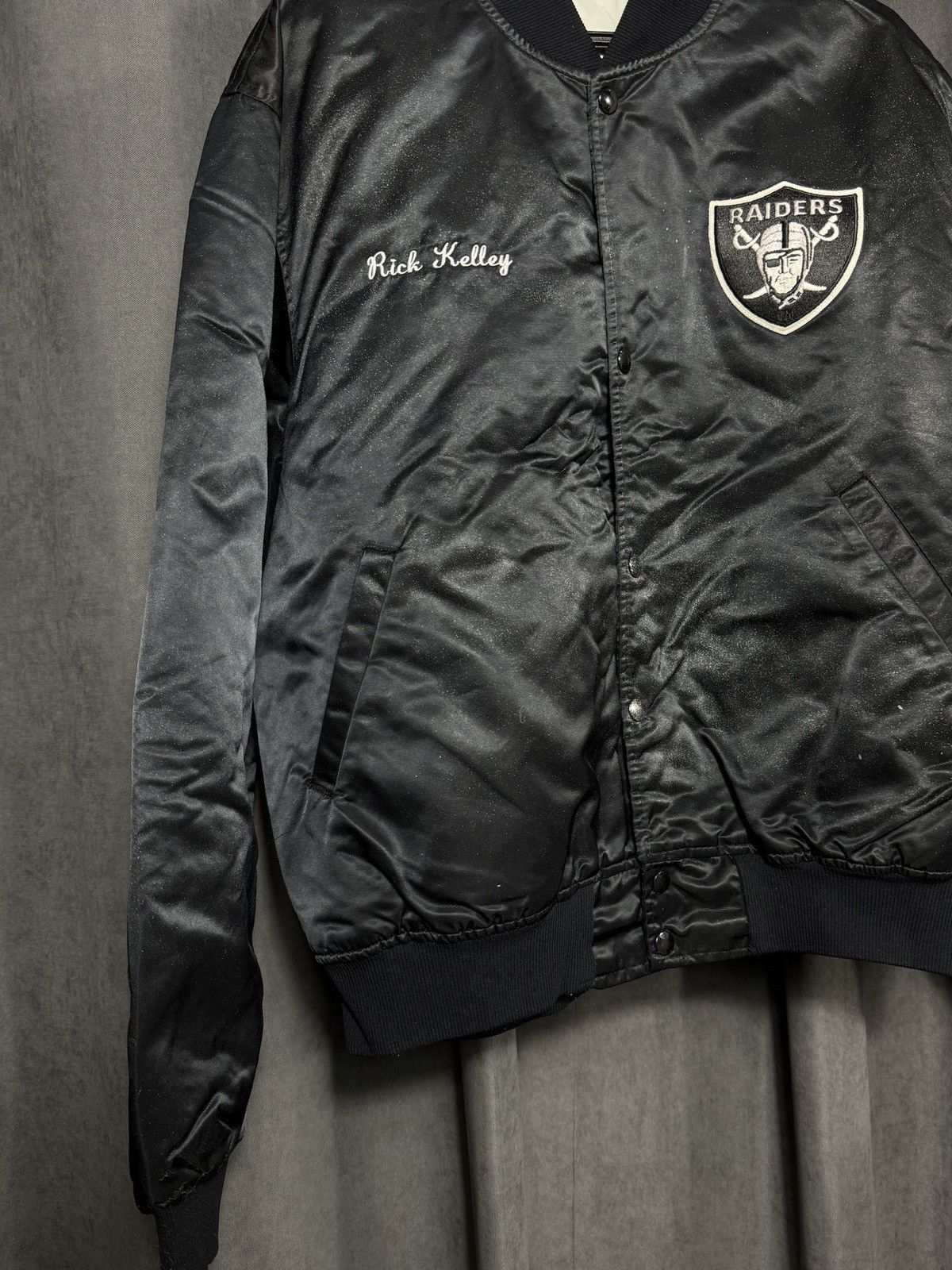 NFL × Starter × Vintage Vtg 80s NFL Oakland Raiders NWA Starter Satin Bomber Jacket Size US XL / EU 56 / 4 - 4 Thumbnail
