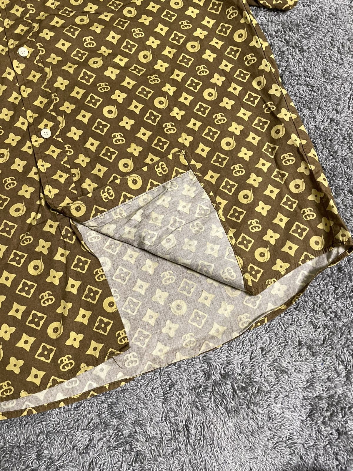 Stussy 90’s Stussy LV Monogram Size US M / EU 48-50 / 2 - 5 Thumbnail