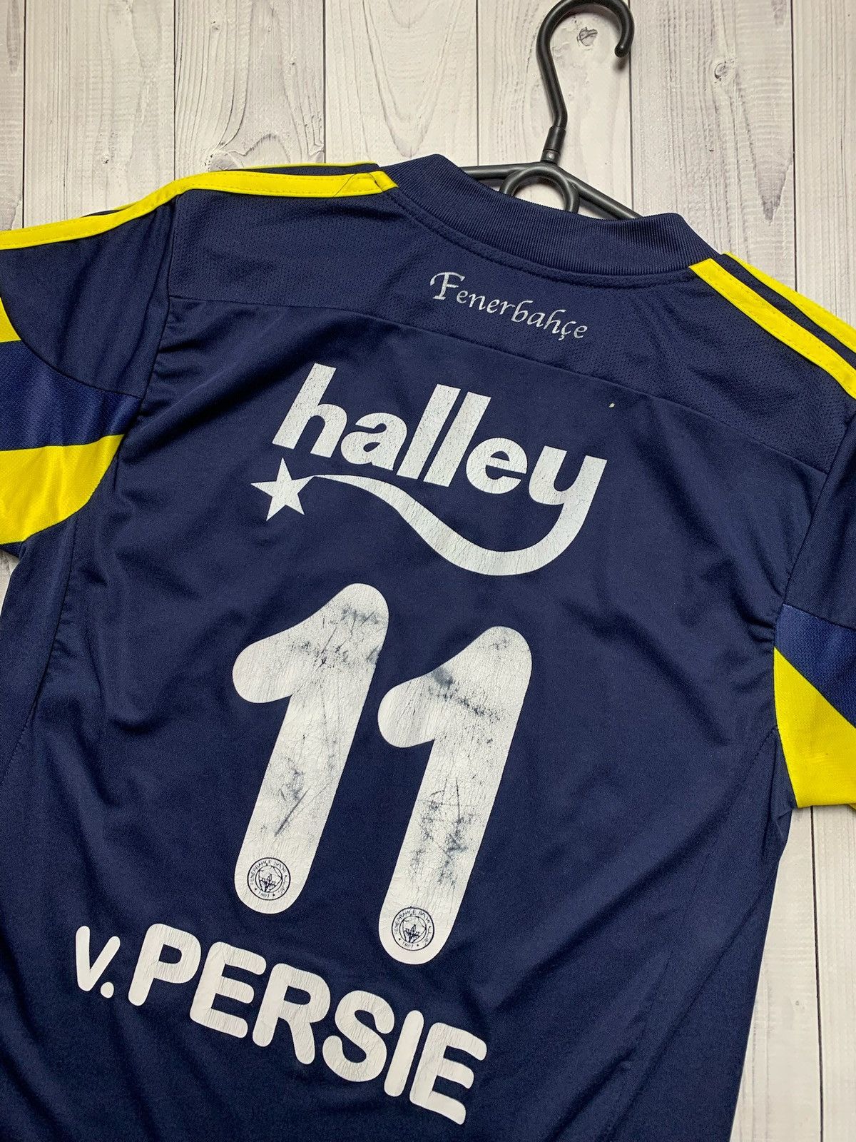 Vintage Vintage striped Fenerbahce V. persie 11 size S Size US S / EU 44-46 / 1 - 5 Thumbnail