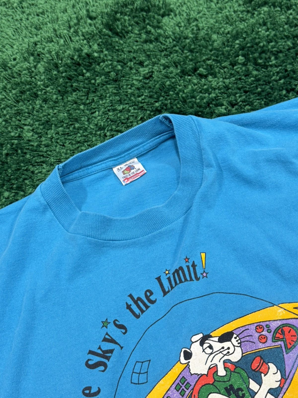 Fruit Of The Loom × Vintage Vintage 1993 Flying Saucer Cartoon Panther Tee Blue XL 90s Size US XL / EU 56 / 4 - 4 Thumbnail