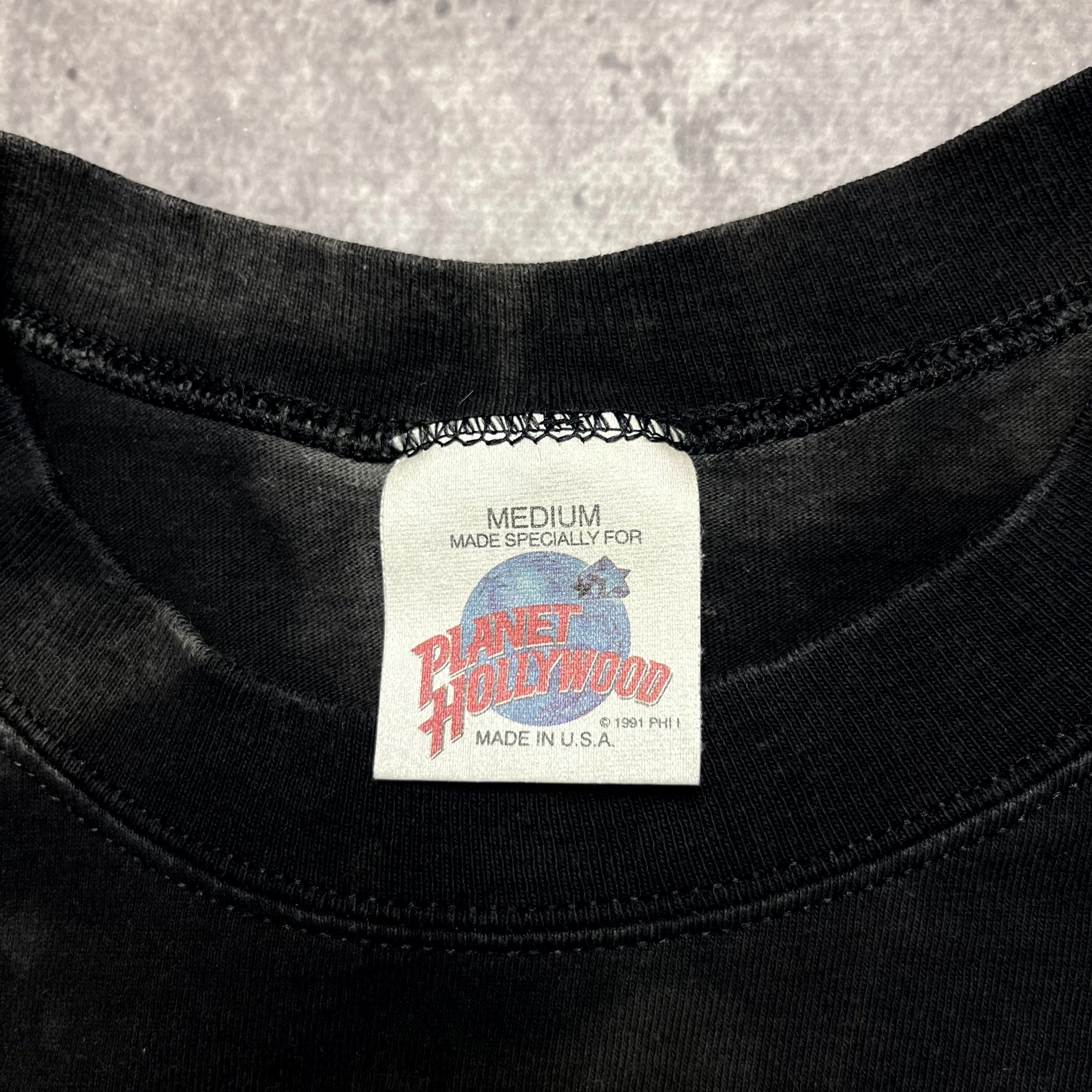 Planet Hollywood Vintage Planet Hollywood Distressed Black T-Shirt Size M Size US M / EU 48-50 / 2 - 4 Thumbnail