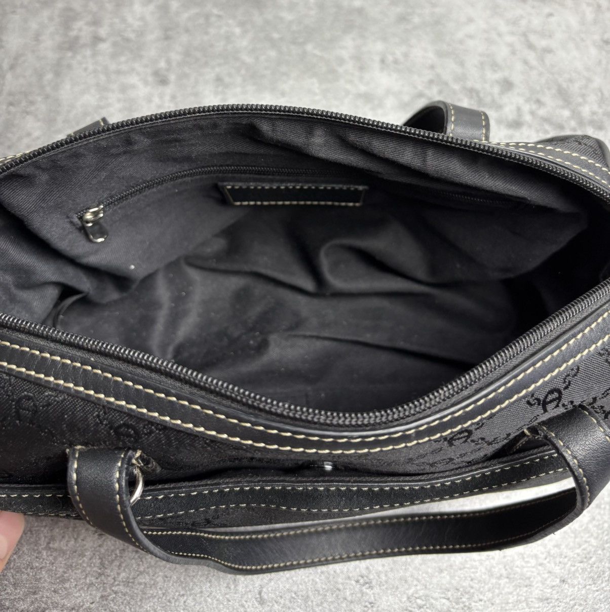 Aigner × Etienne Aigner Aigner black monogram y2k bag Size ONE SIZE - 6 Thumbnail