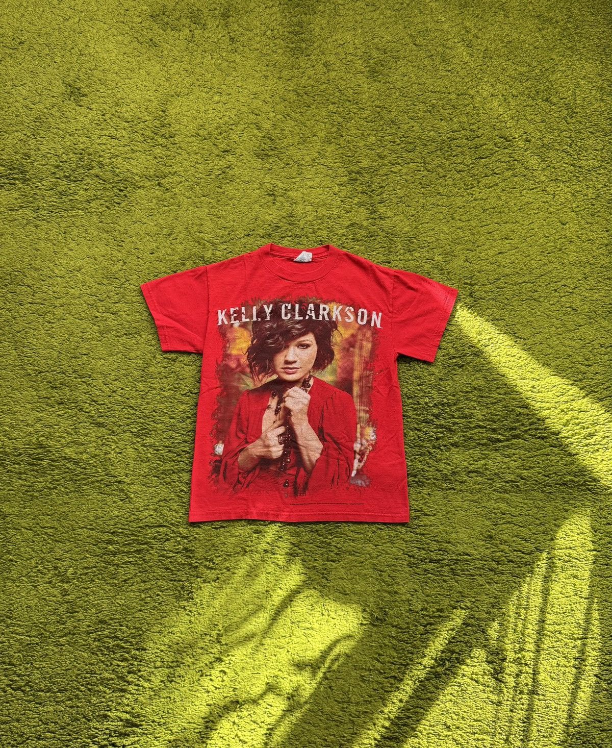 Band Tees Kelly Clarkson 2008 vintage rare official tour t-shirt Size US S / EU 44-46 / 1 - 1 Thumbnail