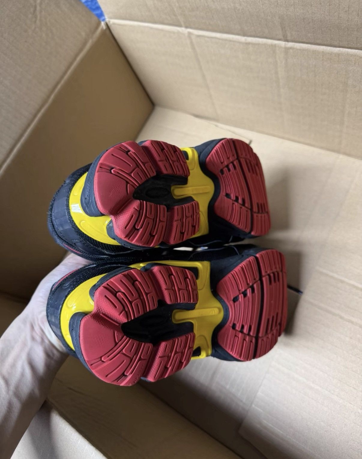 Adidas Adidas Black & Yellow F34234 K37 Size US 7 / EU 40 - 9 Thumbnail