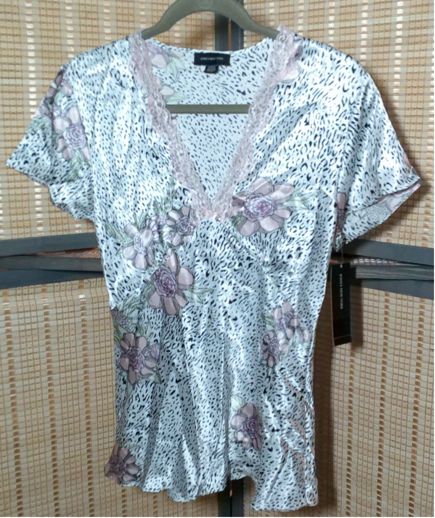 Jones New York Jones New York S White Black Pink Animal Print Pajama Top Size ONE SIZE - 6 Thumbnail