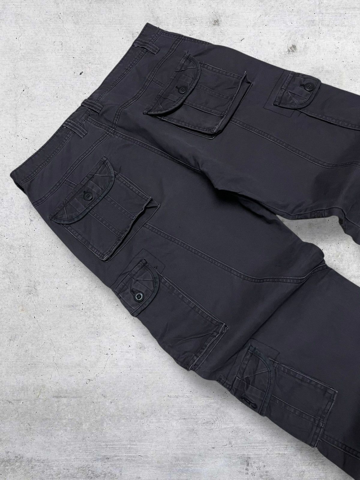 Japanese Brand VINTAGE QIANYIGE JAPAN 90S DESIGNER UTILITY COMBAT CARGO Size US 33 - 16 Thumbnail