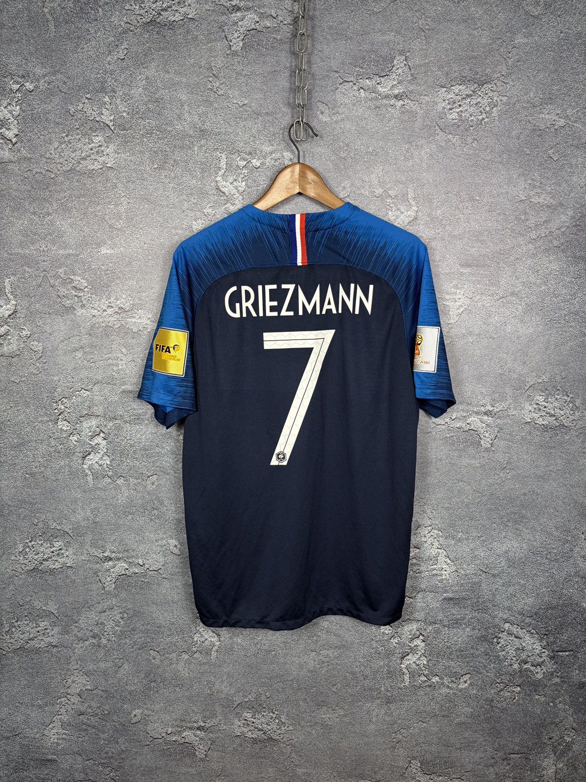 Nike Nike France 2018 World Cup # Griezman Jersey T-shirt Size US L / EU 52-54 / 3 - 2 Thumbnail