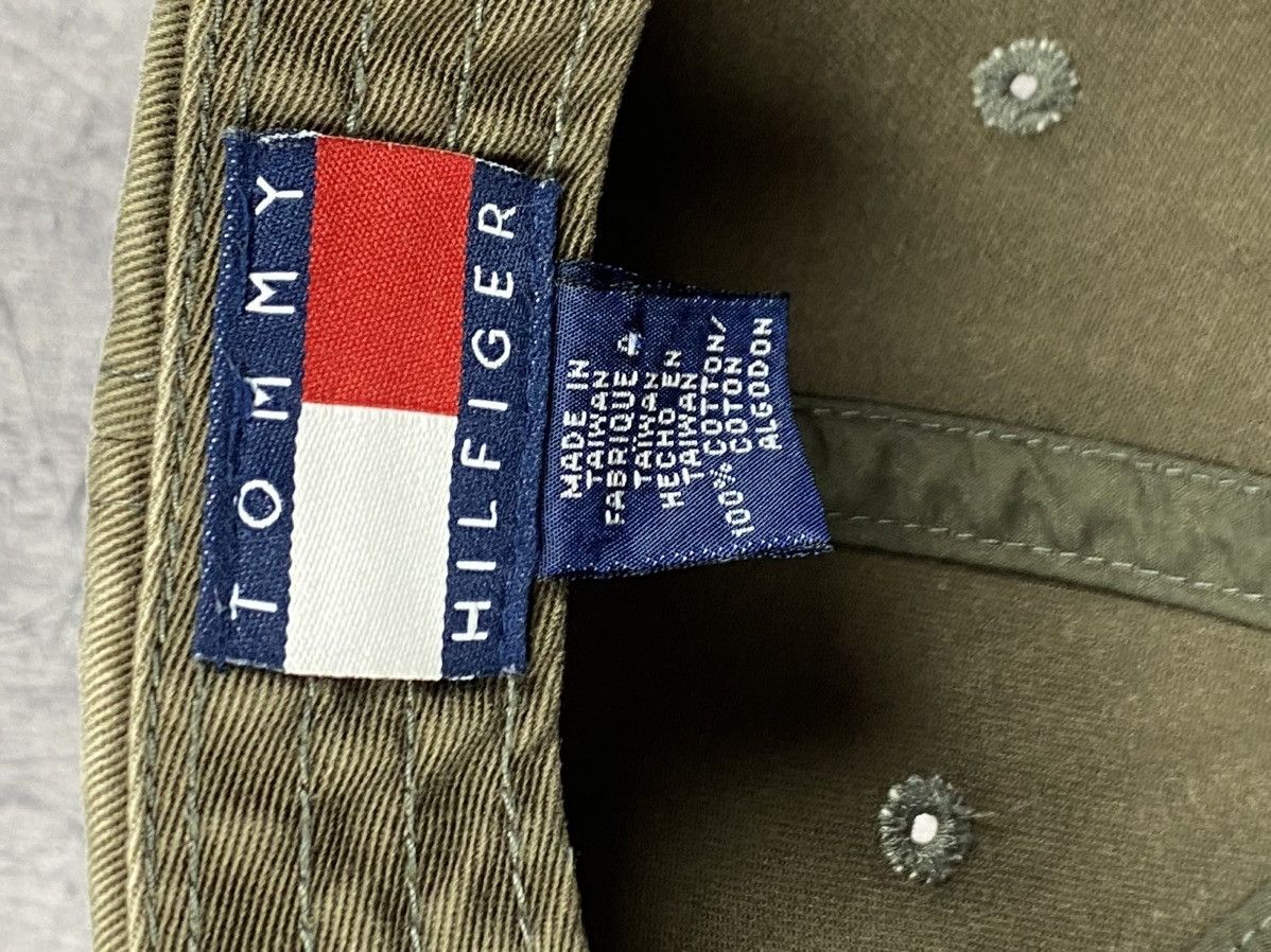 Tommy Hilfiger × Vintage Vintage Tommy Hilfiger Distressed Center Logo Cap Hats Size ONE SIZE - 10 Thumbnail