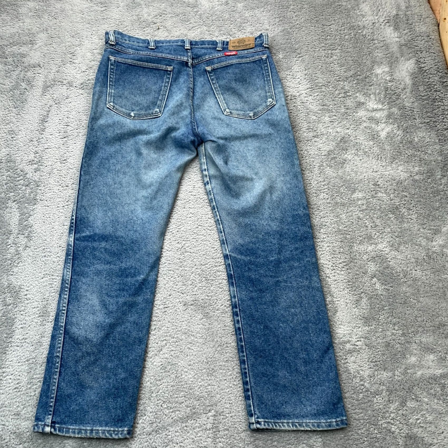 Wrangler VINTAGE Wrangler Jeans Mens 36x30 Blue Logo Denim Straight Leg Cotton 5-Pocket Zipper Button City Preppy Winter Fall Spring Size US 36 / EU 52 - 4 Thumbnail