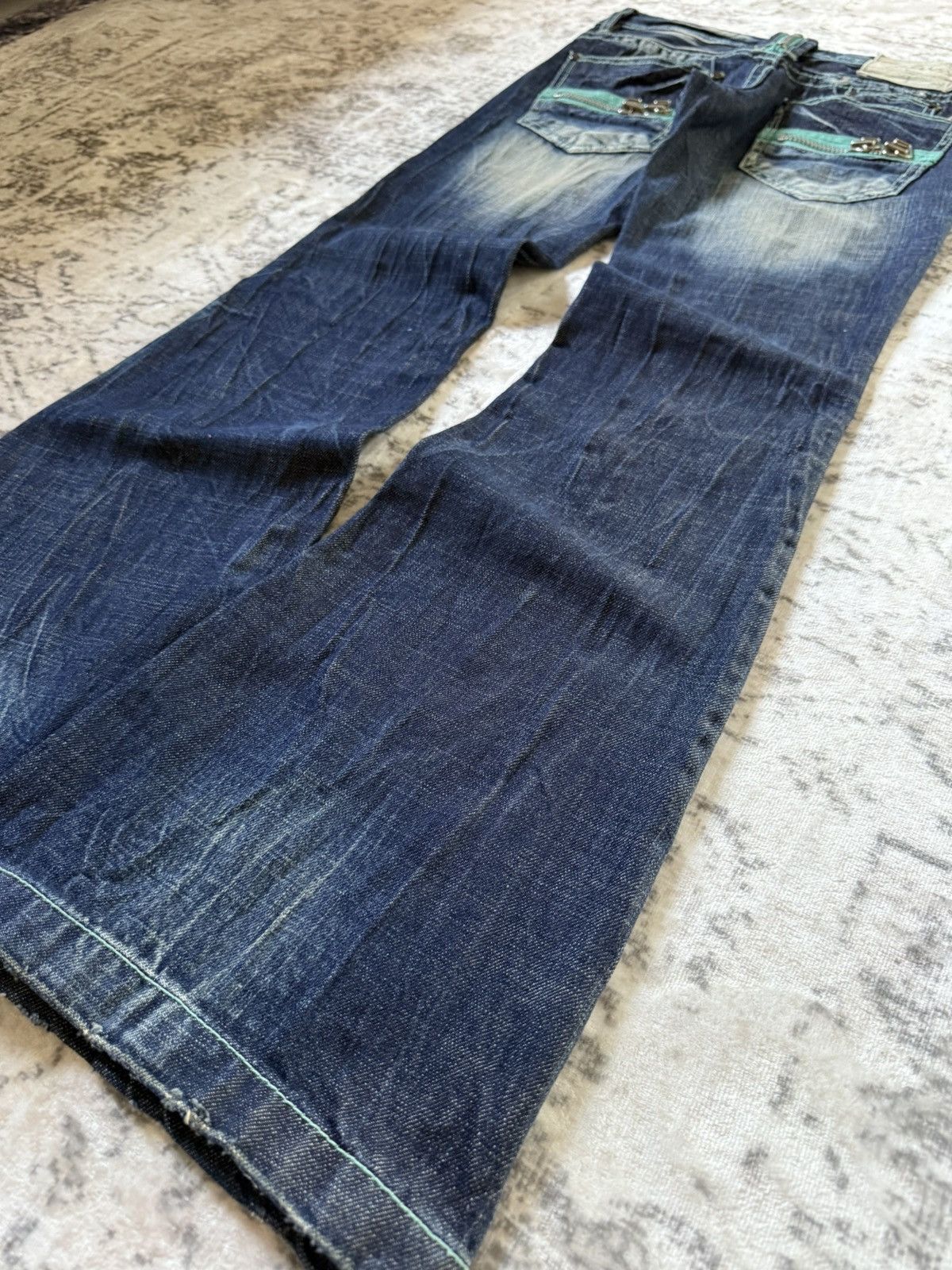 Fad Three × Japanese Brand × Le Grande Bleu (L.G.B.) Yoshitomo Lolita Muddy Wash Wrinkle Texture Flared Jeans Size US 28 / EU 44 - 17 Thumbnail