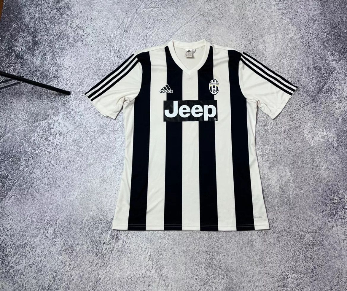 Adidas MENS soccer jersey adidas FC JUVENTUS JEEP SIZE L Size US L / EU 52-54 / 3 - 1 Thumbnail