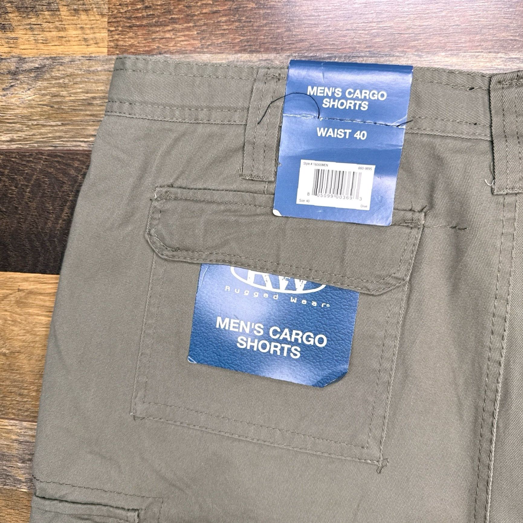 Vintage Rugged Wear Mens Cargo Shorts 40 Olive Green Drawstring New User: Rugged Wear Mens Cargo Shorts 40 Olive Green Drawstring New Size US 40 / EU 56 - 7 Thumbnail