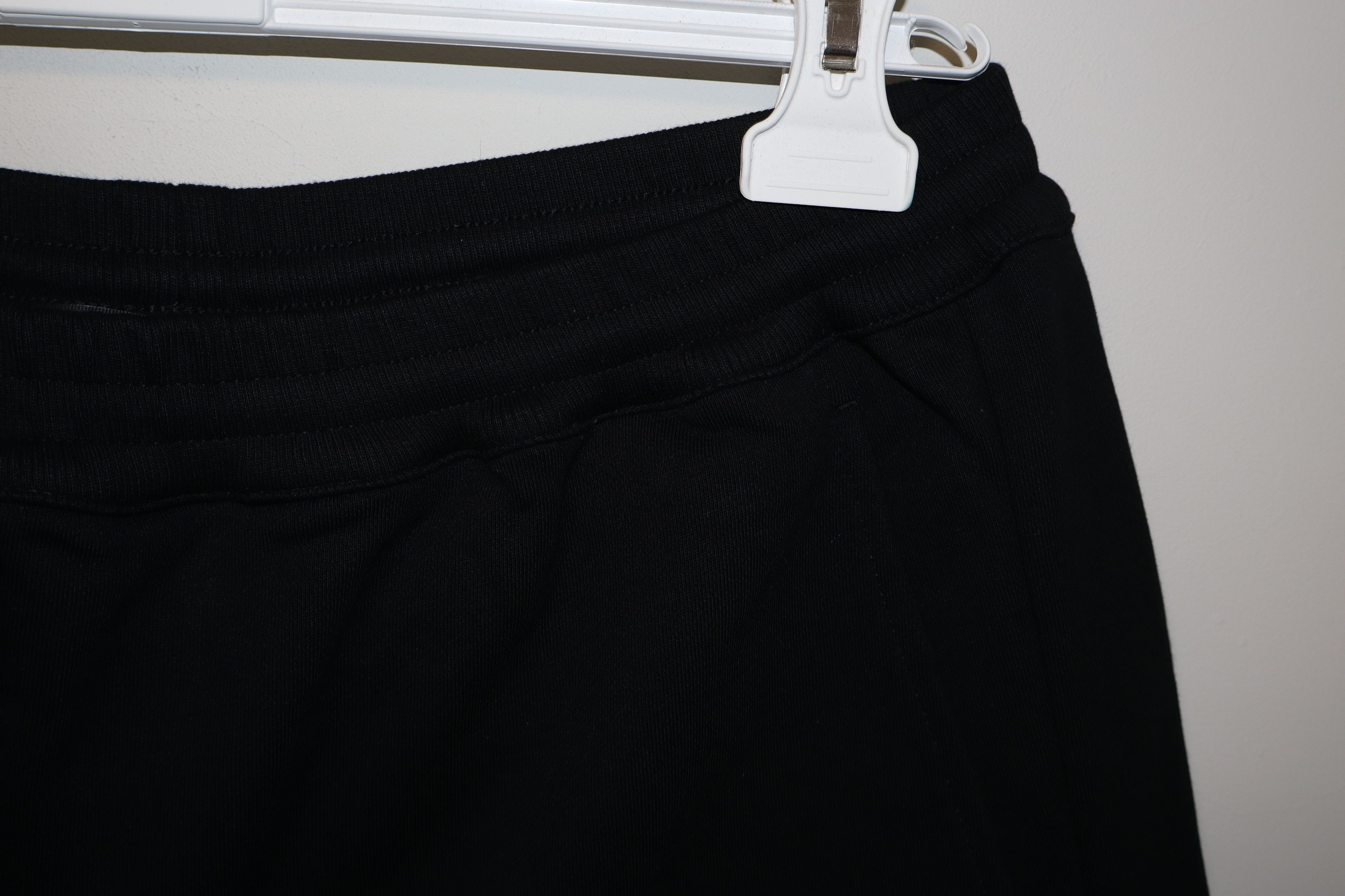 Helmut Lang logo print shorts Size US 32 / EU 48 - 2 Thumbnail