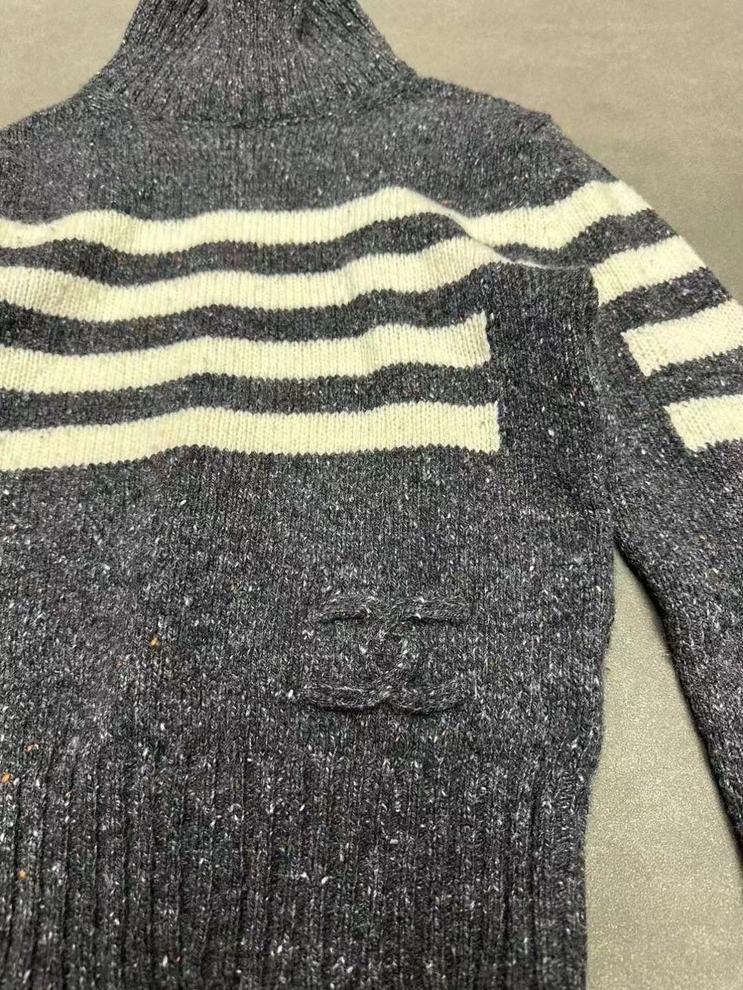 Chanel Chanel Vintage Sport Short Cashmere Wool Sweater 34 95N CC Size XS / US 0-2 / IT 36-38 - 4 Thumbnail
