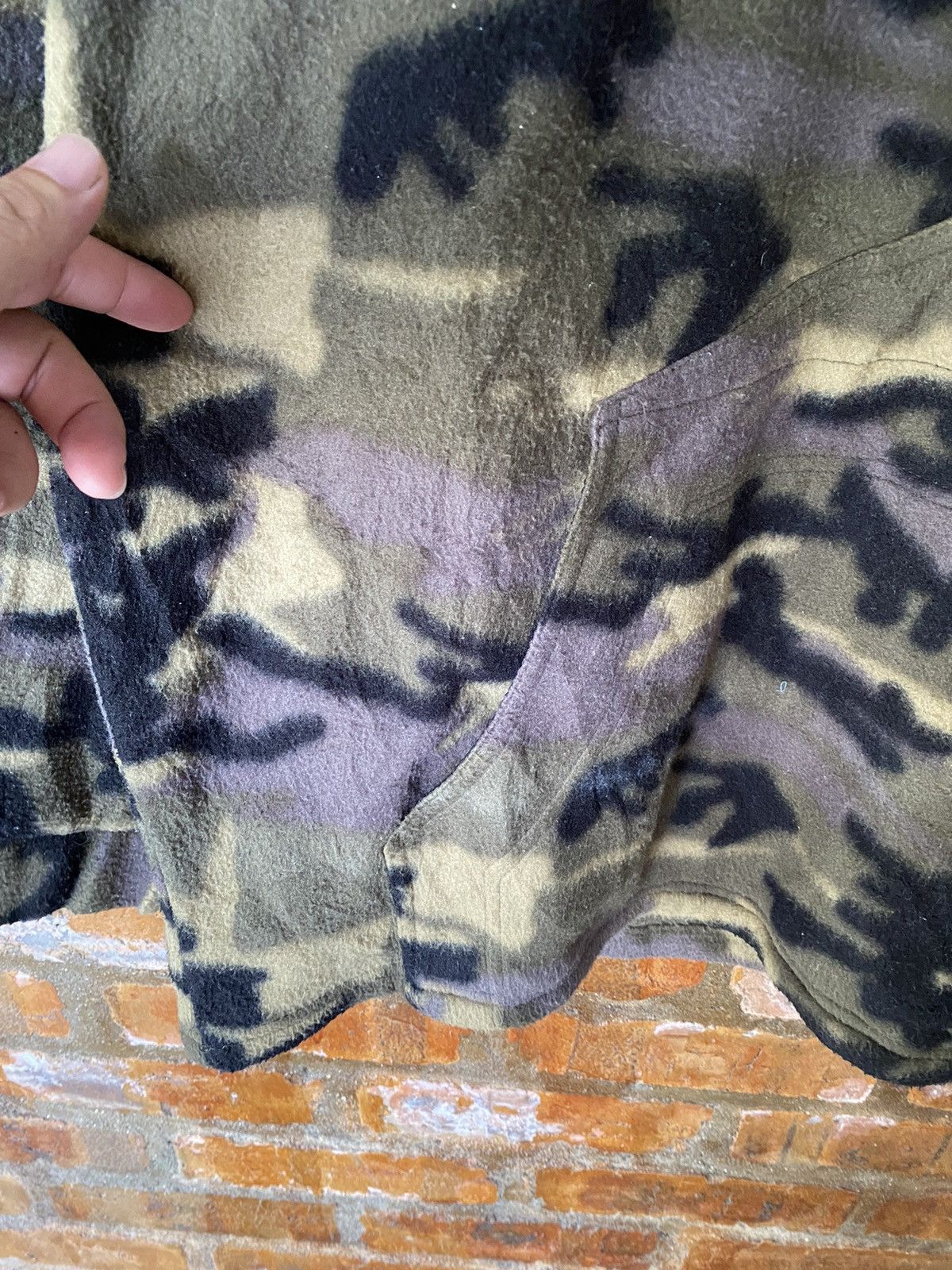 Japanese Brand 1990s Makapuu Japan Camo fleece Nylon Size US L / EU 52-54 / 3 - 7 Thumbnail