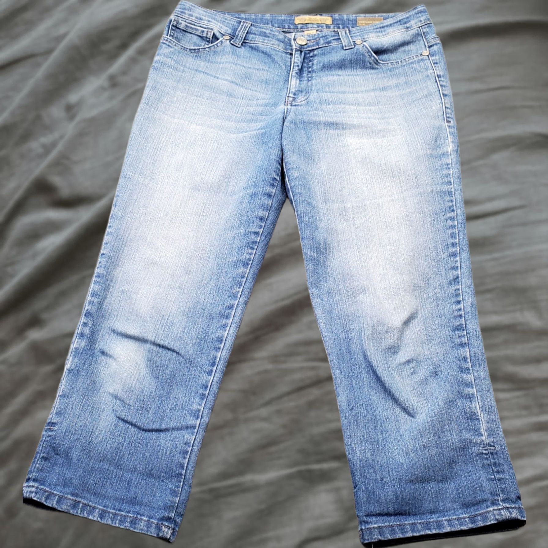 Nine West Nine West Jeans Womens Capri 10P Blue Denim Stretch Vintage America Capri Jeans Womens 10P Blue denim stretch Boho Size 32" / US 10 / IT 46 - 1 Thumbnail