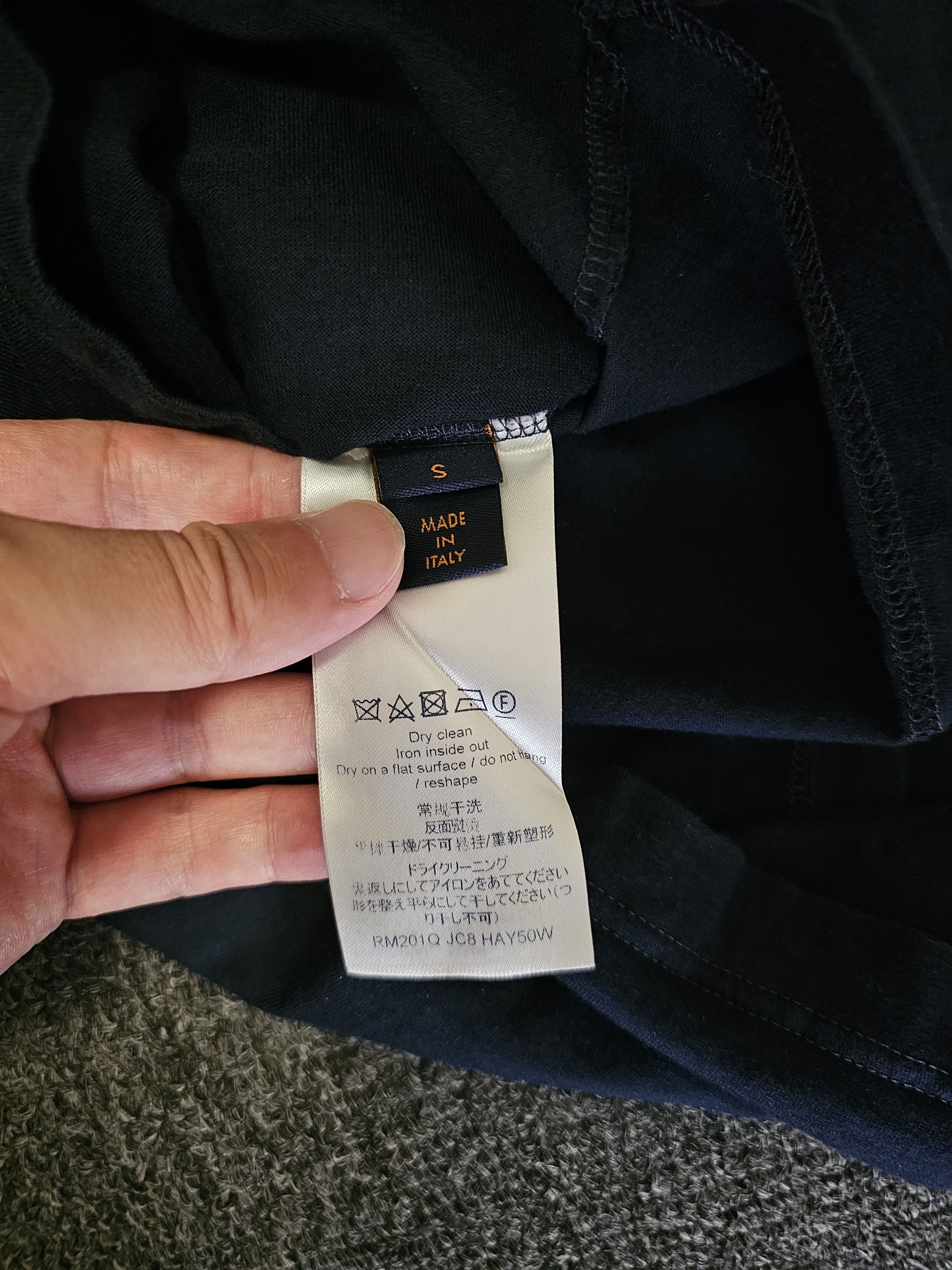 Louis Vuitton Louis Vuitton Women's Navy Blue T-shirts Size S Size S / US 4 / IT 40 - 5 Thumbnail
