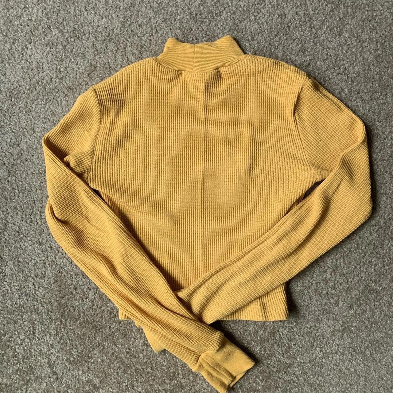 Aritzia Aritzia Waffle Texture Longsleeve Crop Size XXS / US 00 / IT 34 - 3 Thumbnail