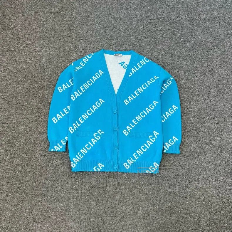 Balenciaga Balenciaga All-Over Print Bullet Knit Cardigan Size US M / EU 48-50 / 2 - 1 Thumbnail