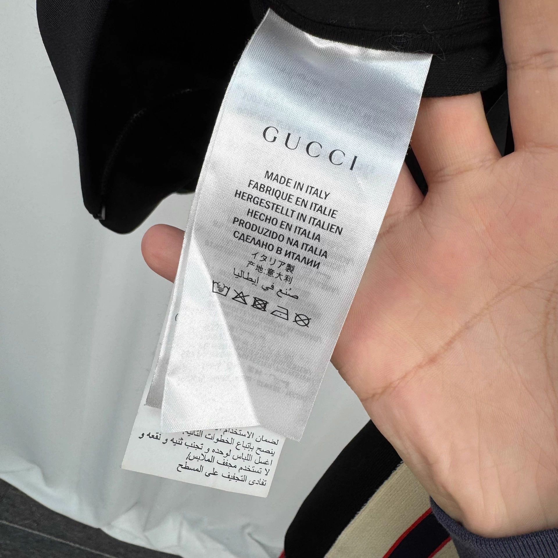 Gucci Gucci webbing logo zip school jacket M like new Size US M / EU 48-50 / 2 - 6 Thumbnail