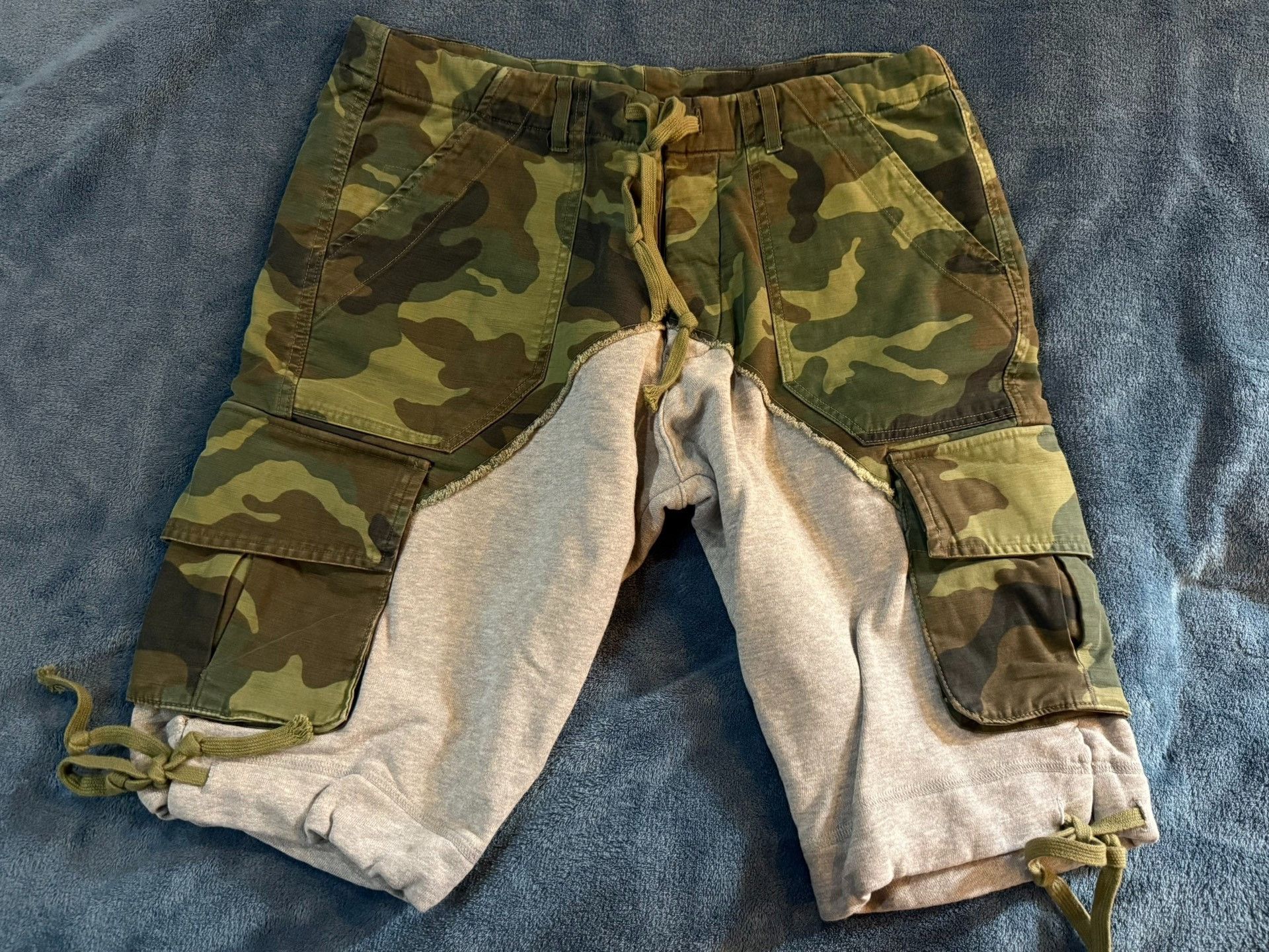 Greg Lauren Drawstring lace-up lanyard camo print shorts Ne