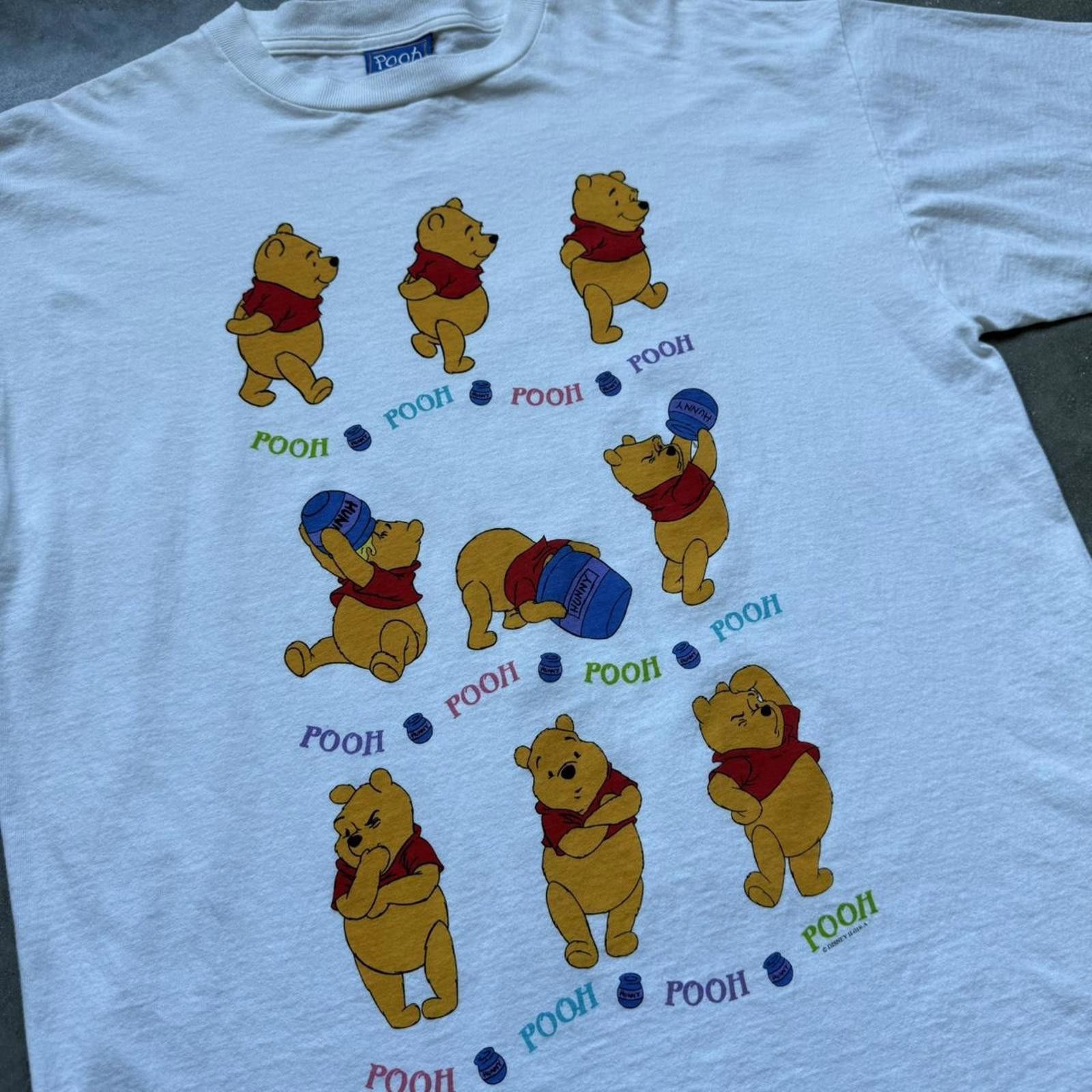 Disney Disney Winnie The Pooh “Pooh & Honey” Vintage T-Shirt Size US XL / EU 56 / 4 - 3 Thumbnail