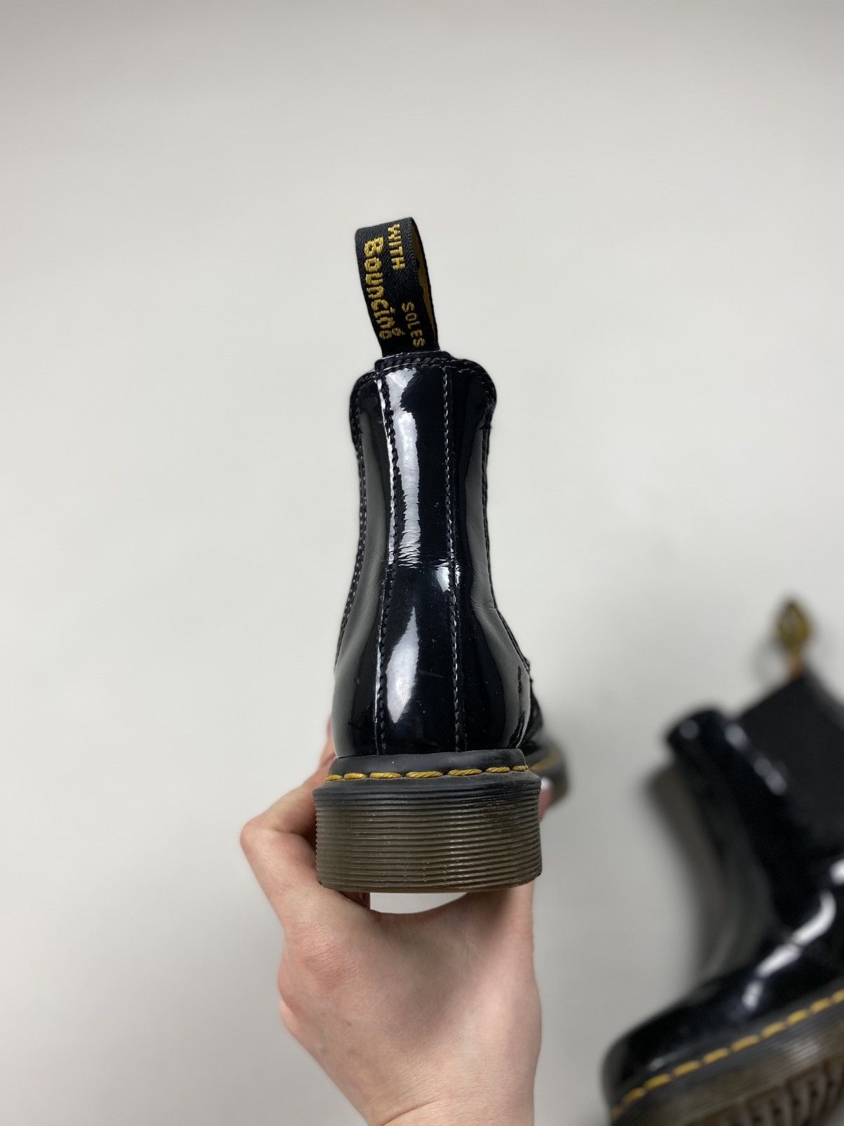 Dr. Martens Dr. Martens 2976 ladies leather Chelsea boots shoes size 37 Size US 6 / IT 36 - 14 Thumbnail
