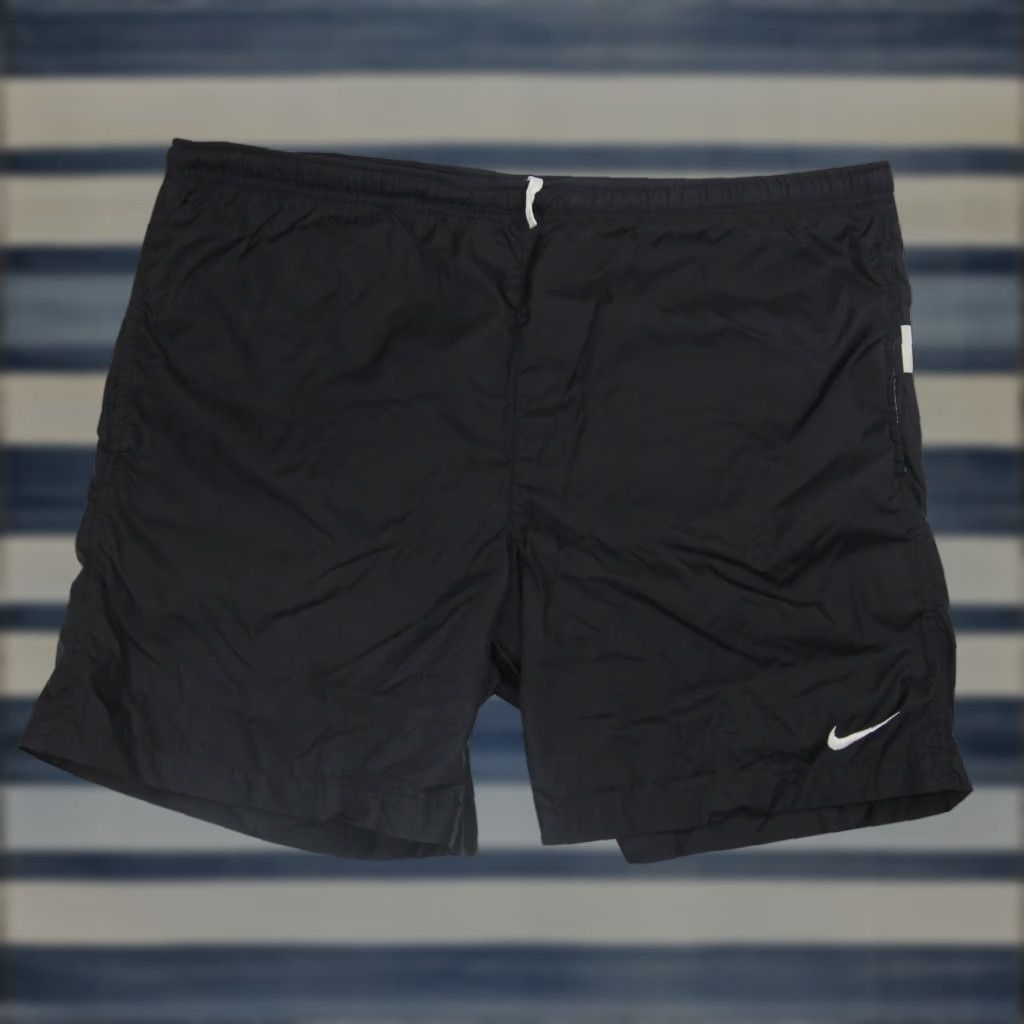 Nike VINTAGE Nike Mens Large Spellout Swim Trunks Black Size US 33 - 1 Thumbnail