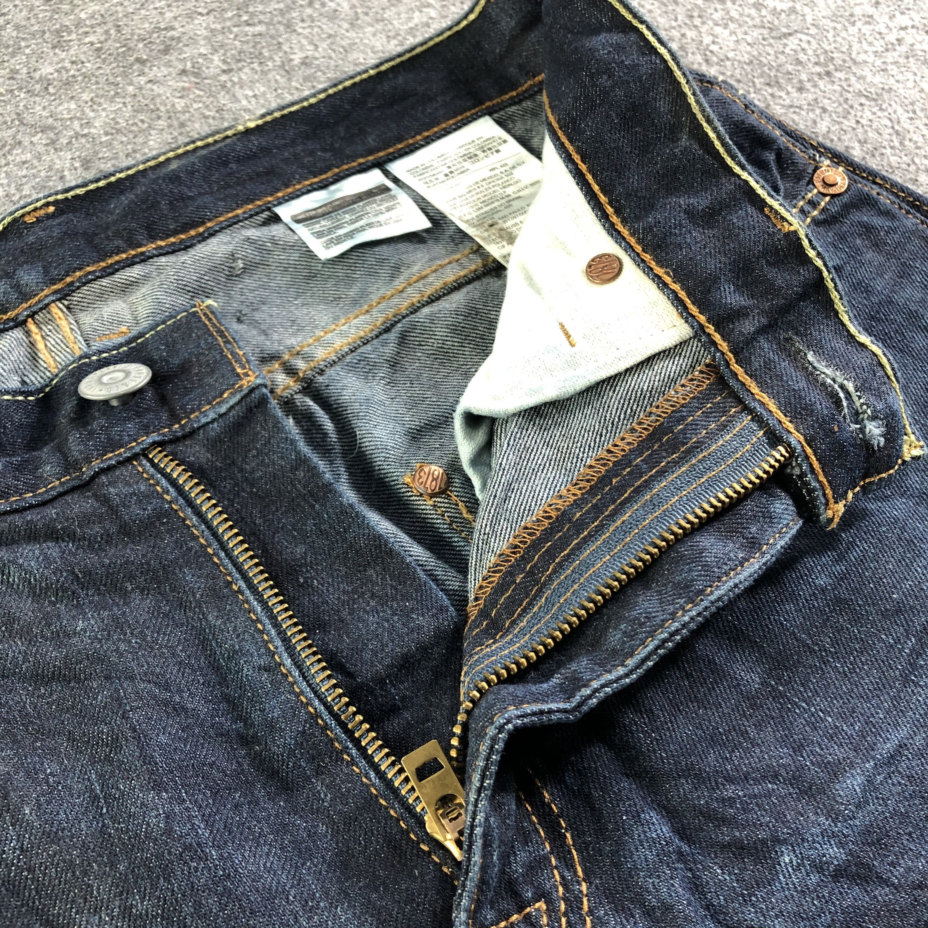 Levi's Vintage Blue Wash Levis 514 Jeans-J3055 Size US 35 - 8 Thumbnail
