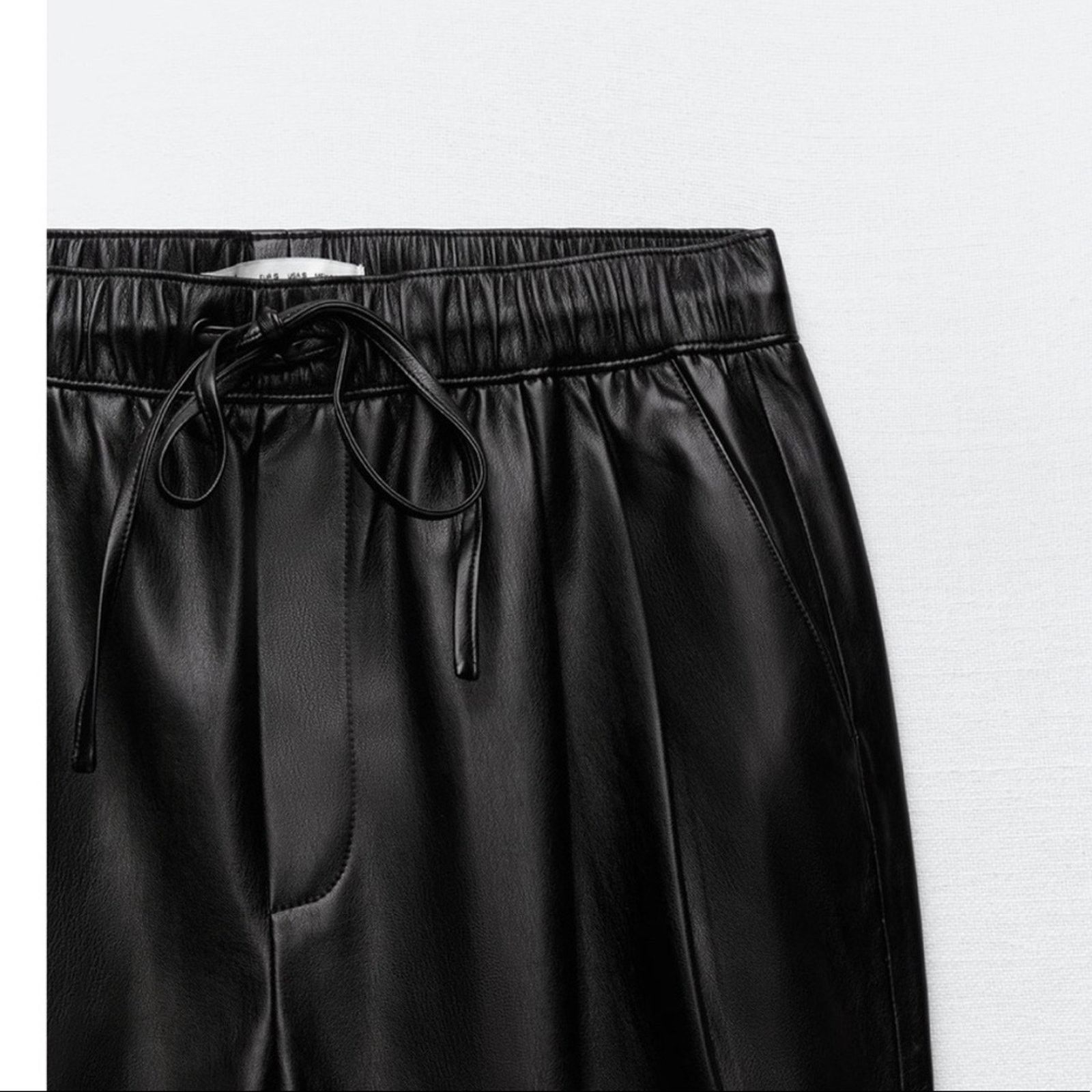 Zara Zara Blogger Favorite Faux Leather weekend pants Size 42" / US 20 - 8 Thumbnail