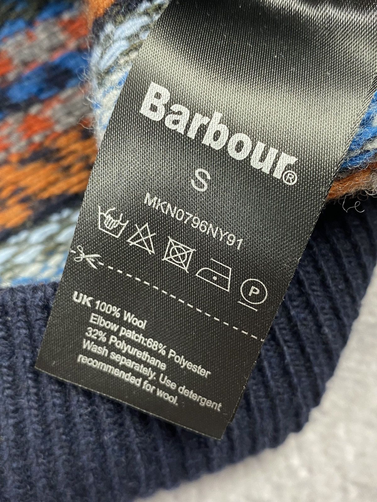 Barbour × Designer × Vintage Vintage Barbour Designer Aztec Wool Knitted Sweater Size US S / EU 44-46 / 1 - 11 Thumbnail