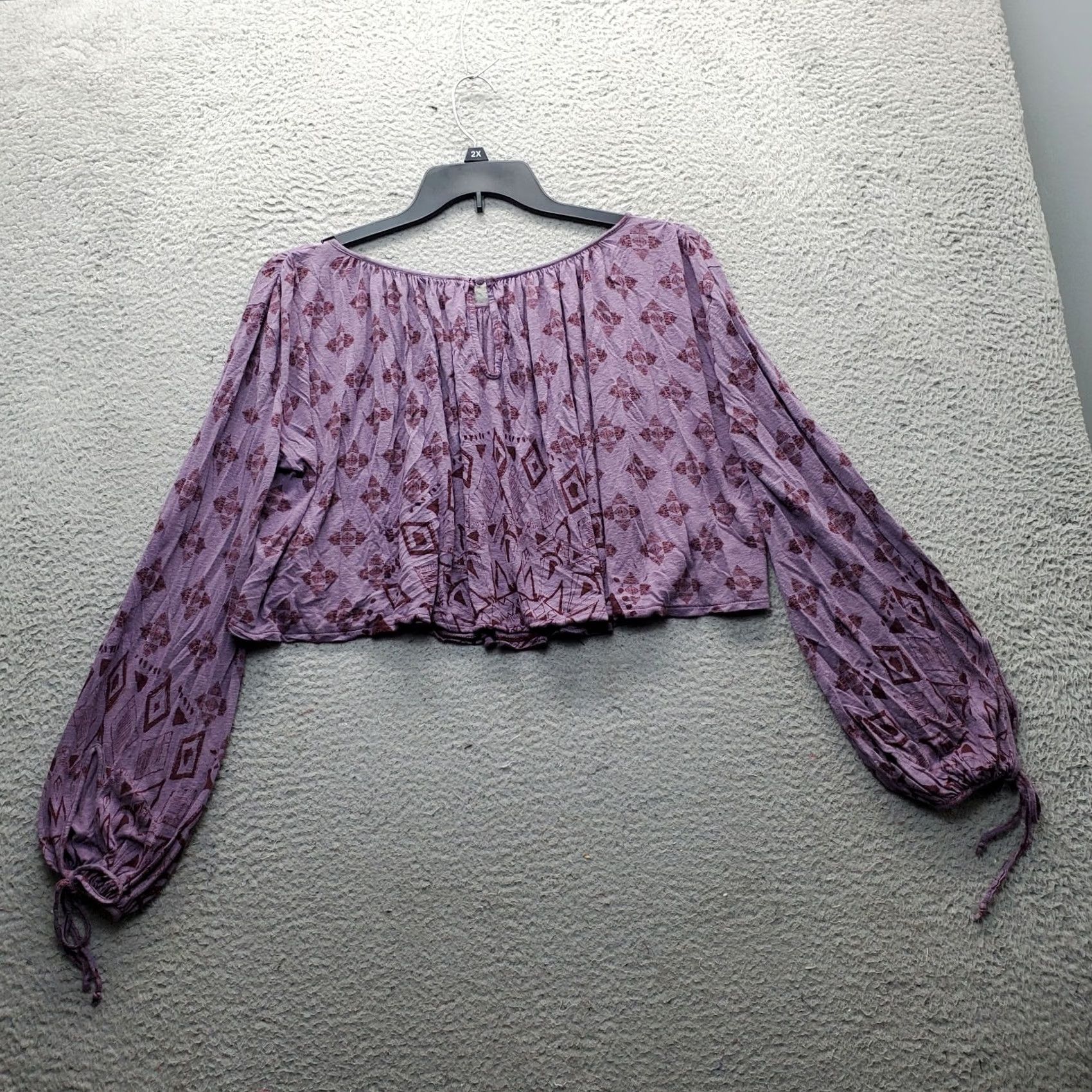 Free People Free People Crop Top Women's M Multi Geometric Balloon Sleeve Pleated Round Neck Size M / US 6-8 / IT 42-44 - 2 Thumbnail