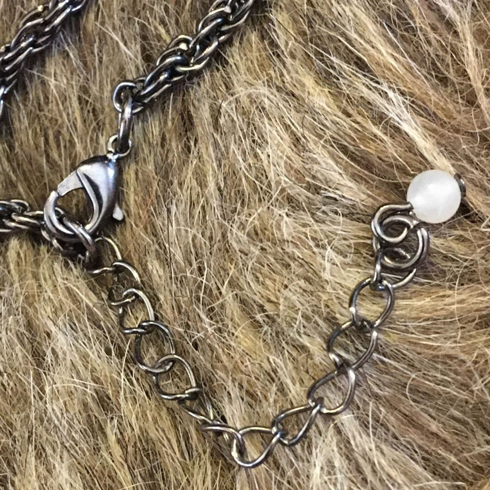 Handmade Repurposed blue stone medallion feather necklace Size ONE SIZE - 9 Thumbnail