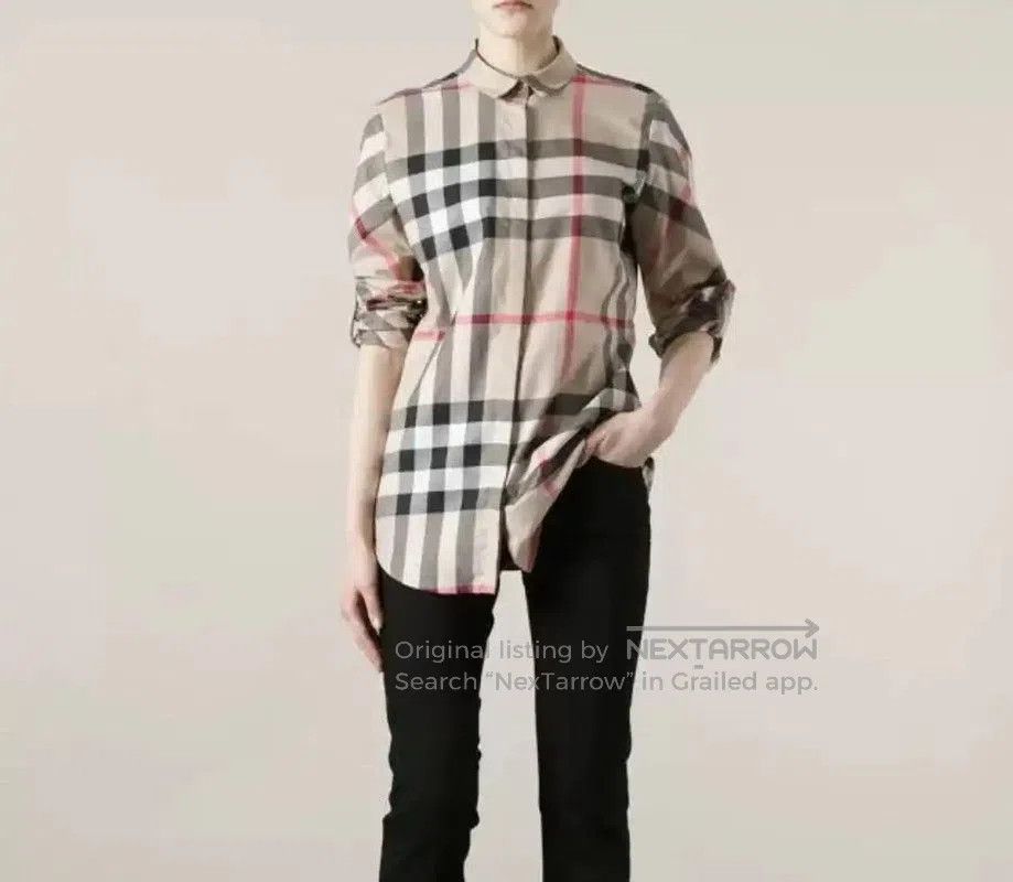 Burberry Burberry Colorblock Cotton Shirt for Women. Size XS / US 0-2 / IT 36-38 - 8 Thumbnail