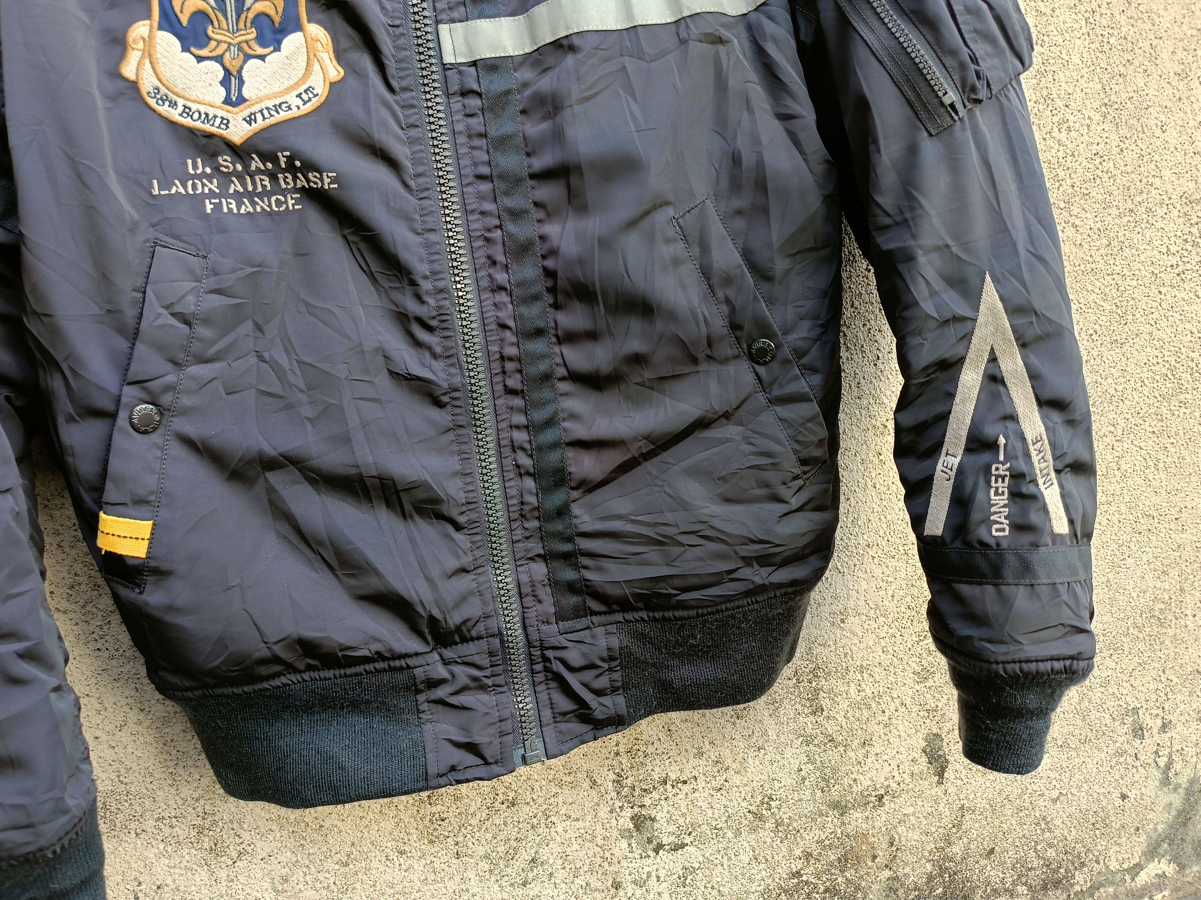 Avirex AVIREX BLACK KNIGHTS MA-1 BOMBER FLIGHT JACKET Size US M / EU 48-50 / 2 - 11 Thumbnail
