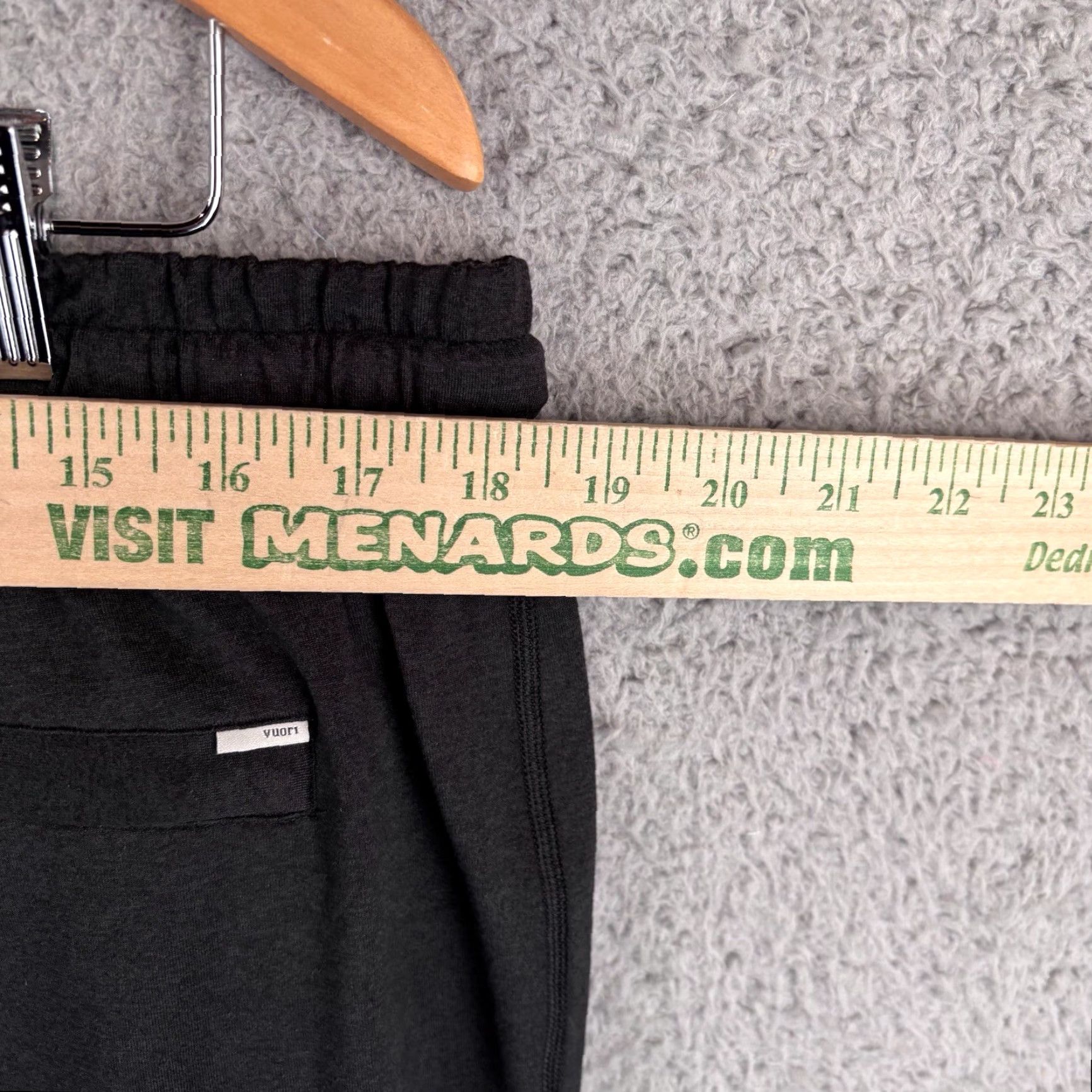 Vuori Vuori Jogger Pants Mens 2XL Black Lightweight Pockets Drawstring Tapered Inseam 29in V438 Size US 39 - 6 Thumbnail
