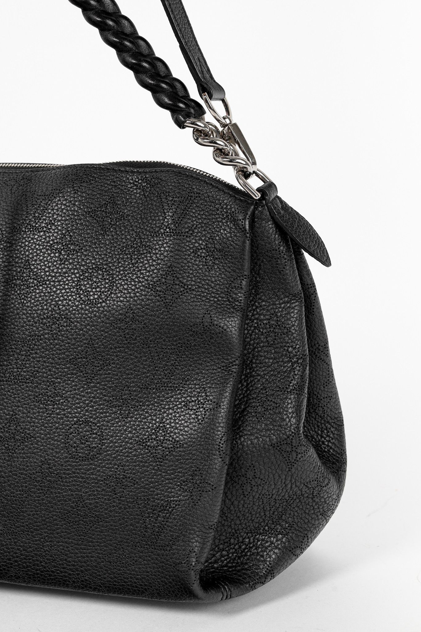 Louis Vuitton Louis Vuitton Babylone Chain BB Mahina Perforated Bag Size ONE SIZE - 10 Thumbnail