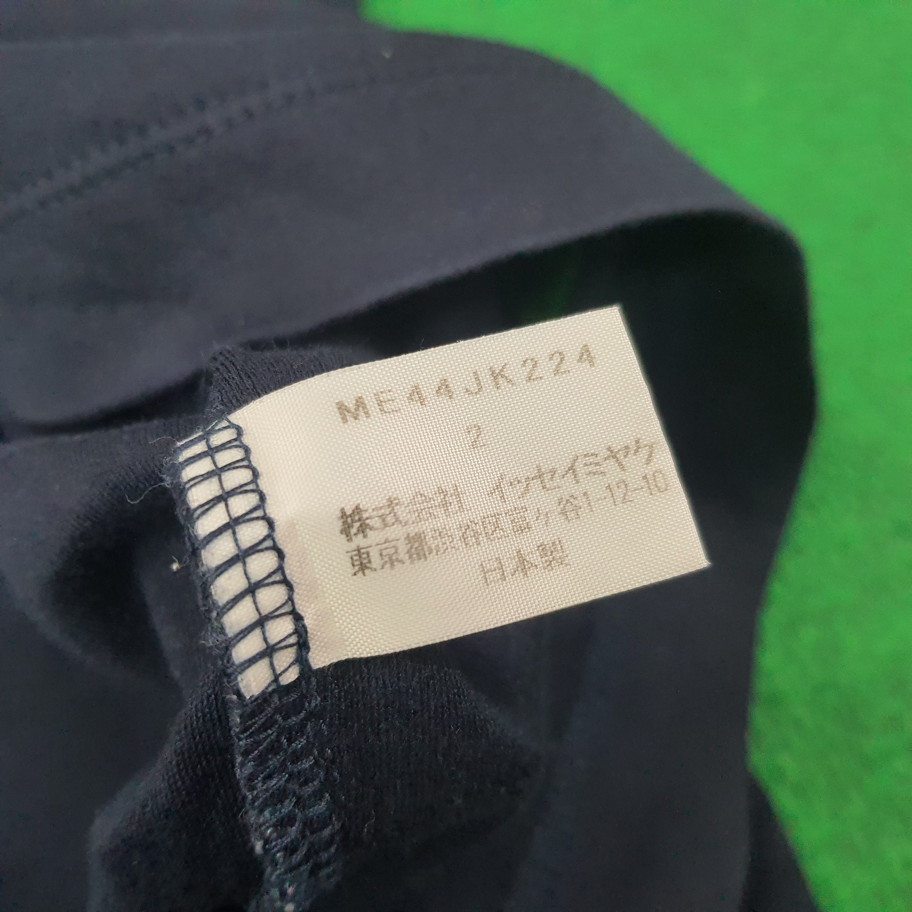 Issey Miyake Vintage Issey Miyake Japan Designer Tshrt C259N76 Size US L / EU 52-54 / 3 - 5 Thumbnail