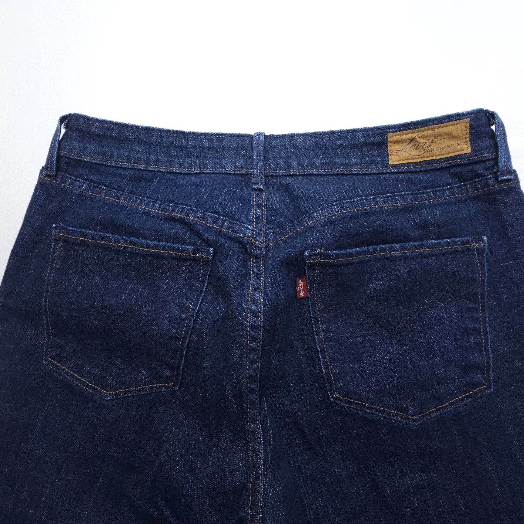 Levi's VINTAGE Levi's Demi Curve Classic Bootcut Jeans Womens 8 / 29 Dark Wash Vintage 2000's Y2K Size 30" / US 8 / IT 44 - 8 Thumbnail