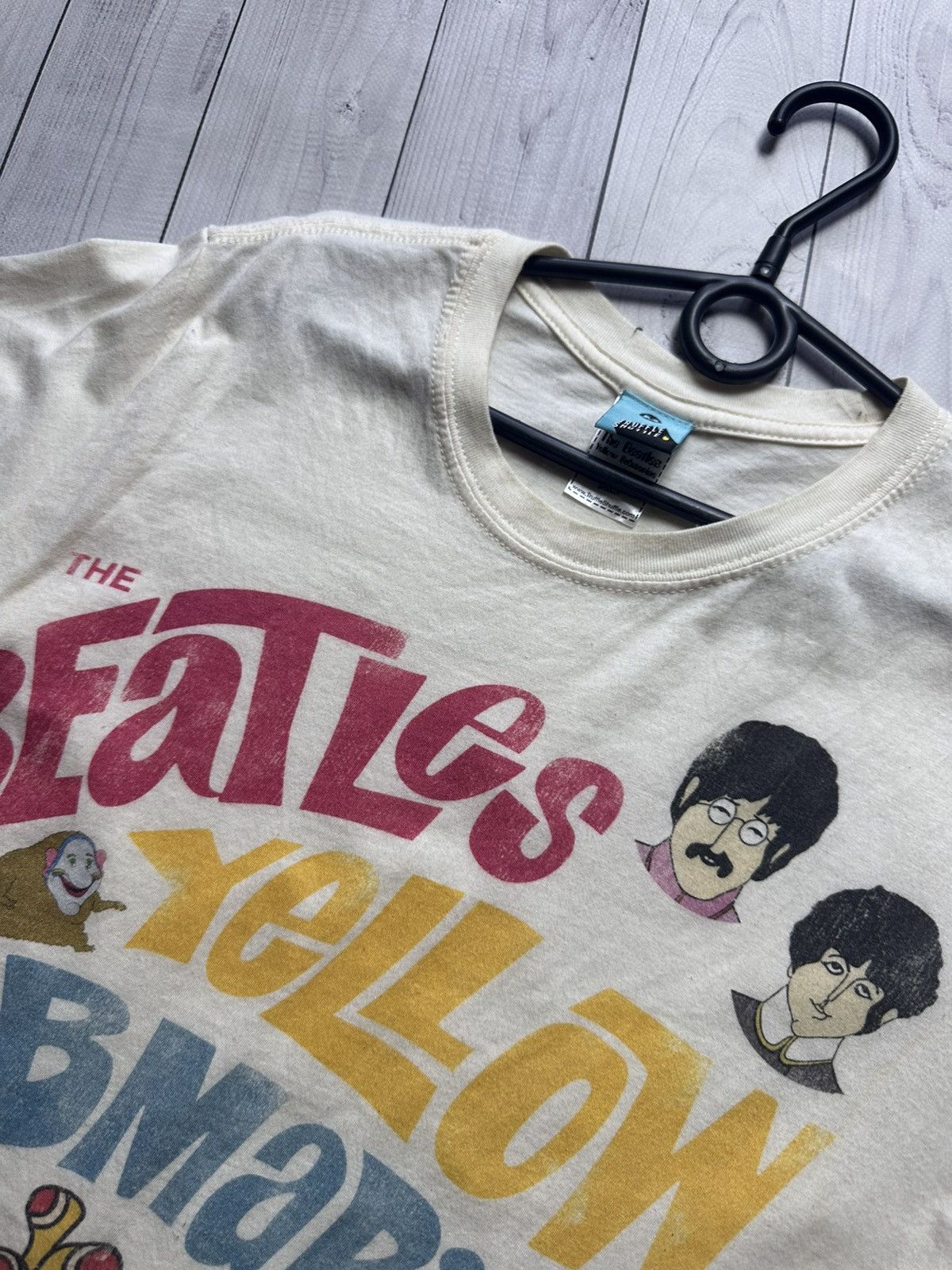 Band Tees × Vintage Vintage rock tee The Beatles size M Yellow Submarine Size US M / EU 48-50 / 2 - 3 Thumbnail