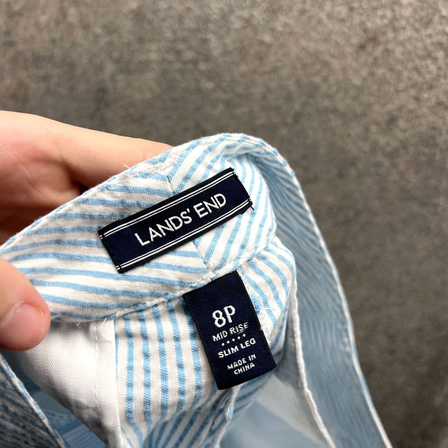 Vintage Lands End Pants Women 8P Petite Blue Striped Mid Rise Slim Leg Seersucker Casual Formal Travel Dress Pants Mens Womens Girls Boys Size 30" / US 8 / IT 44 - 3 Thumbnail