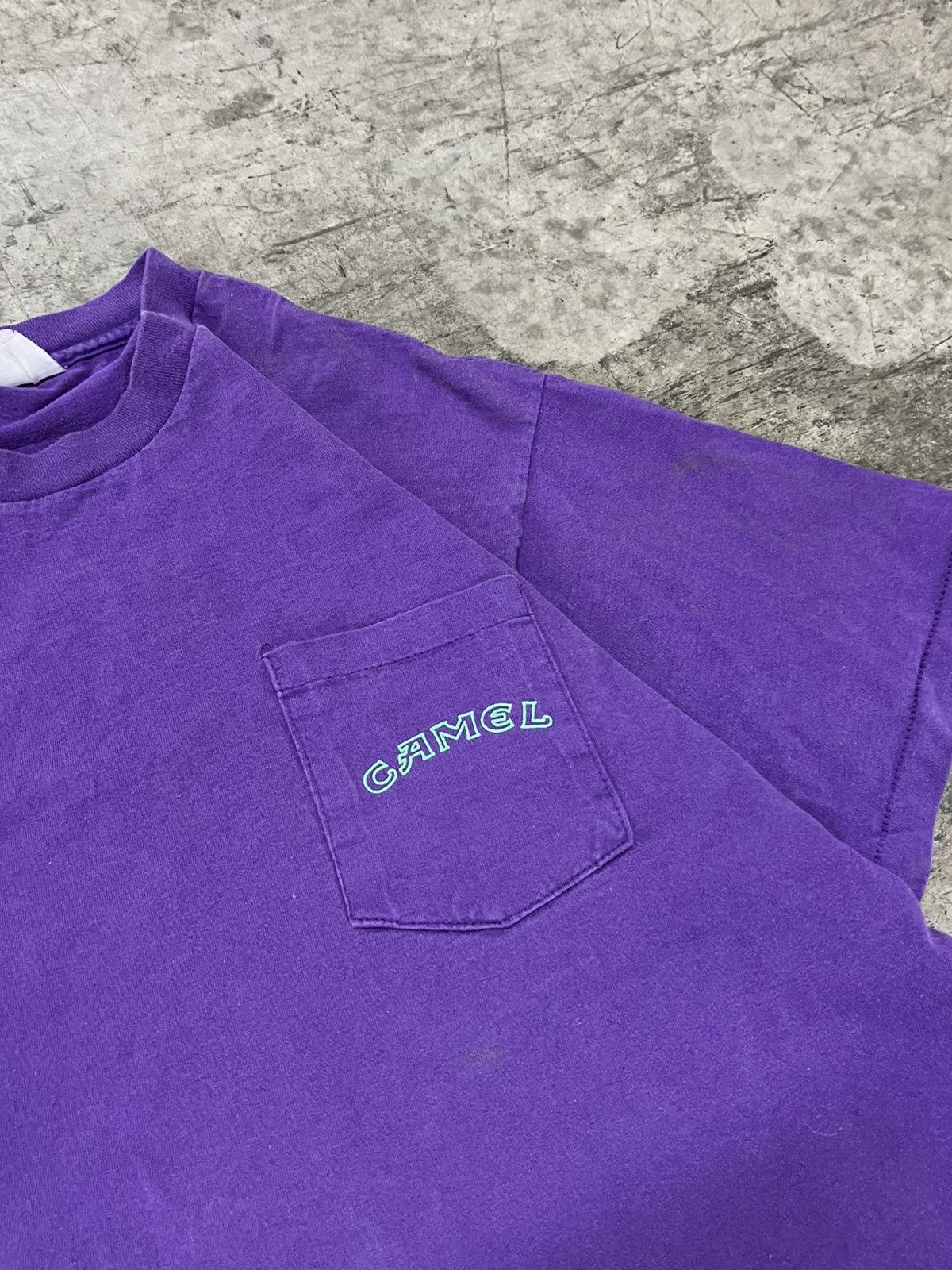 Camel × Vintage Camel cigarettes vintage 90s tee shirt rare hype pocket tee Size US L / EU 52-54 / 3 - 7 Thumbnail