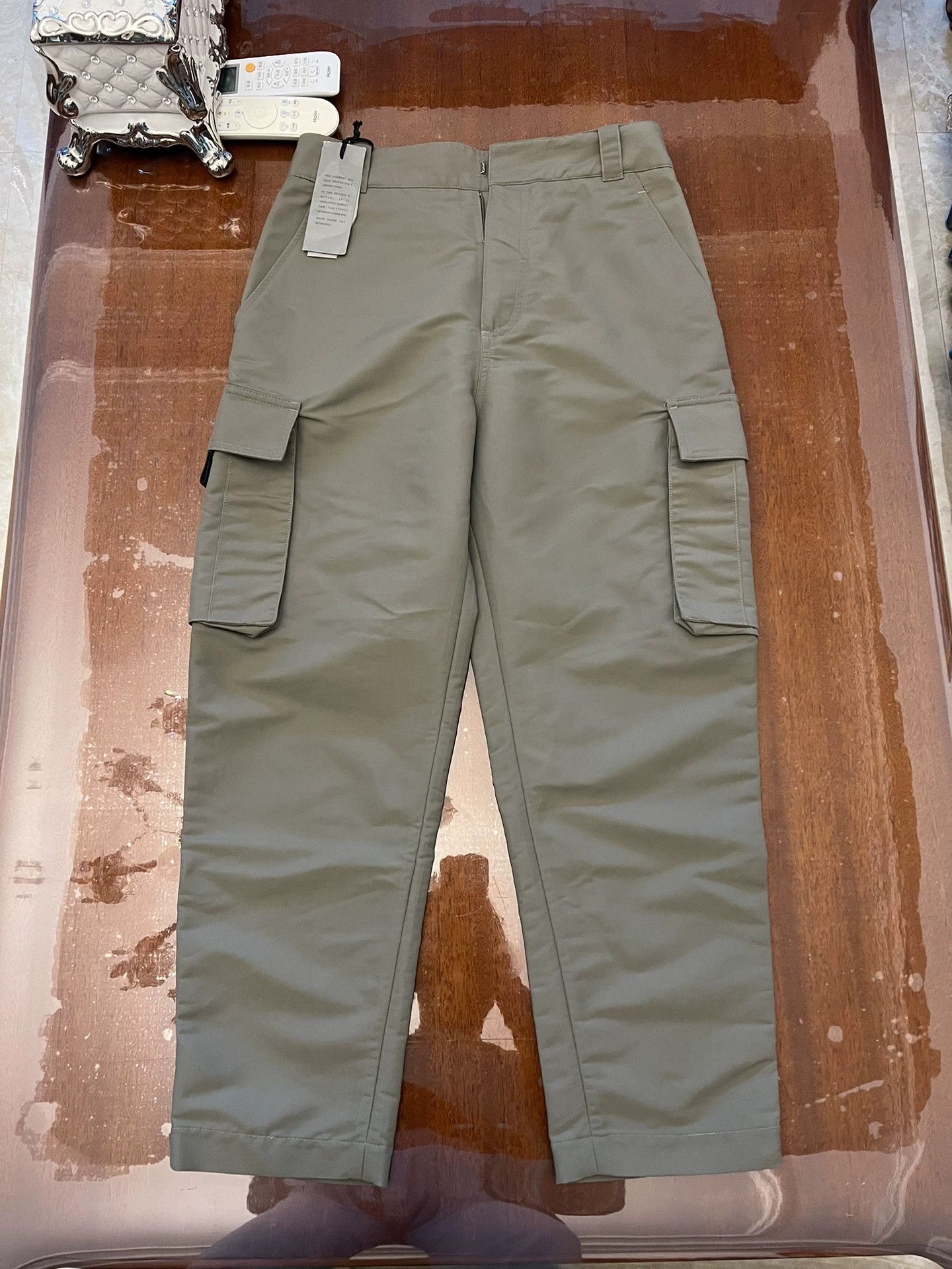 Dior Dior Cargo Pants NWT Size 44 1 Size Up Adj Authentic Size US 28 / EU 44 - 1 Thumbnail