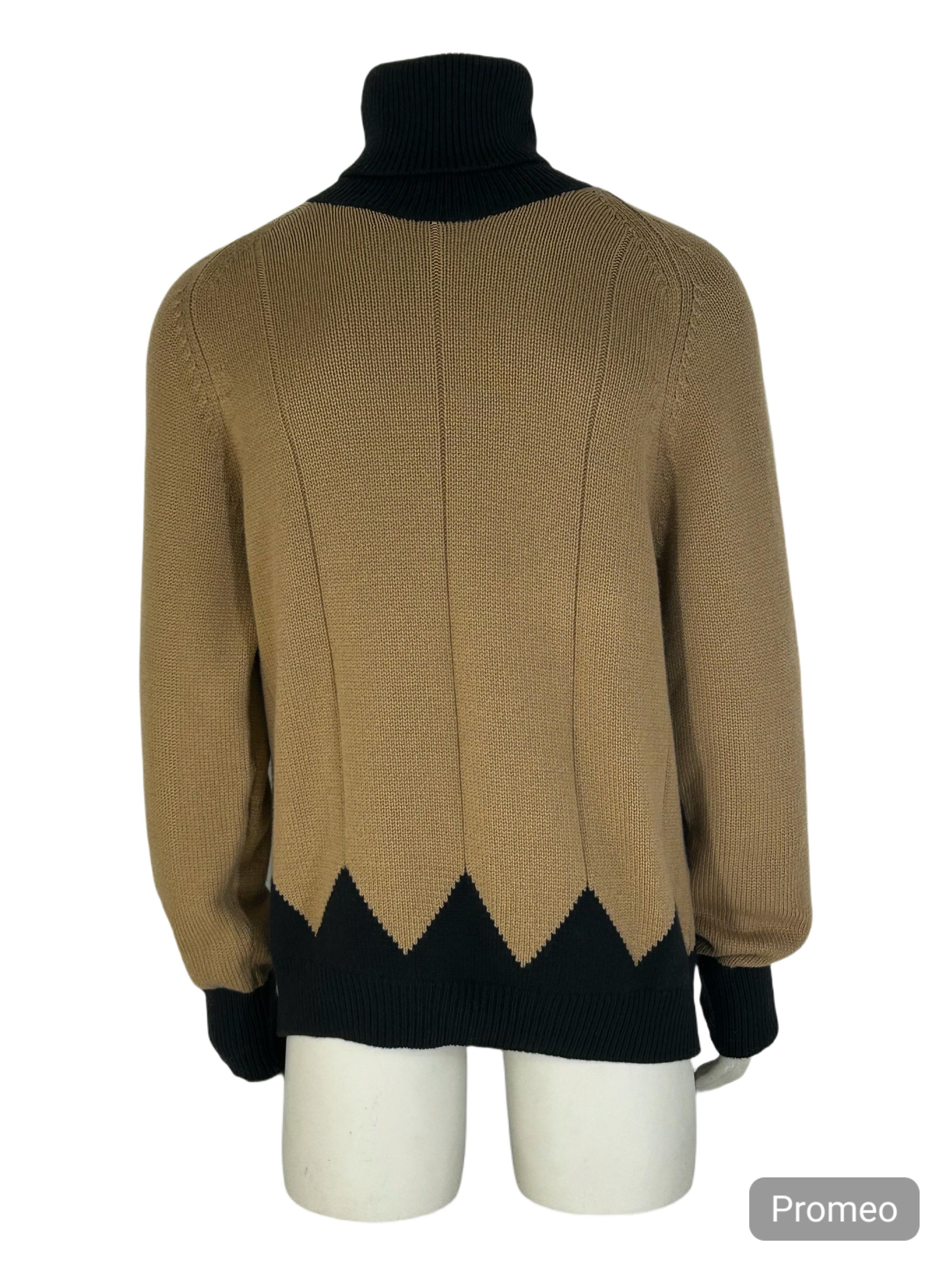 Fendi FENDI BI COLOUR ROLL NECK CASHMERE KITWEAR SIZE 58 Size US XXL / EU 58 / 5 - 3 Thumbnail