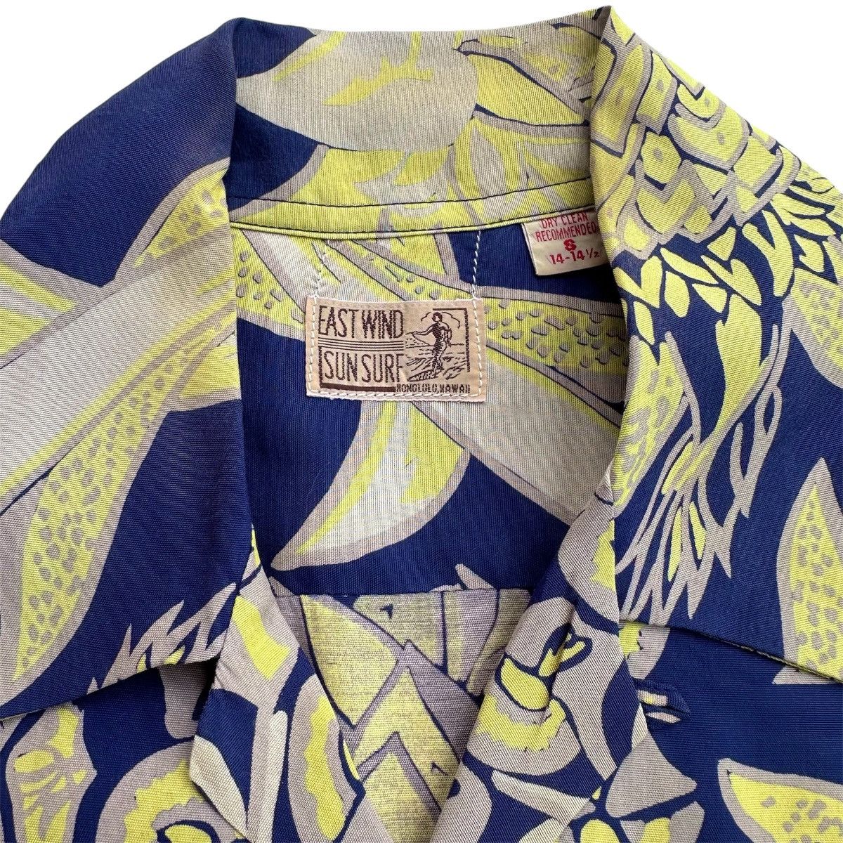 Japanese Brand × Sugar Cane × Sun Surf Vintage 90s Sun Surf Hawaiian Rayon Shirt Size US S / EU 44-46 / 1 - 4 Thumbnail