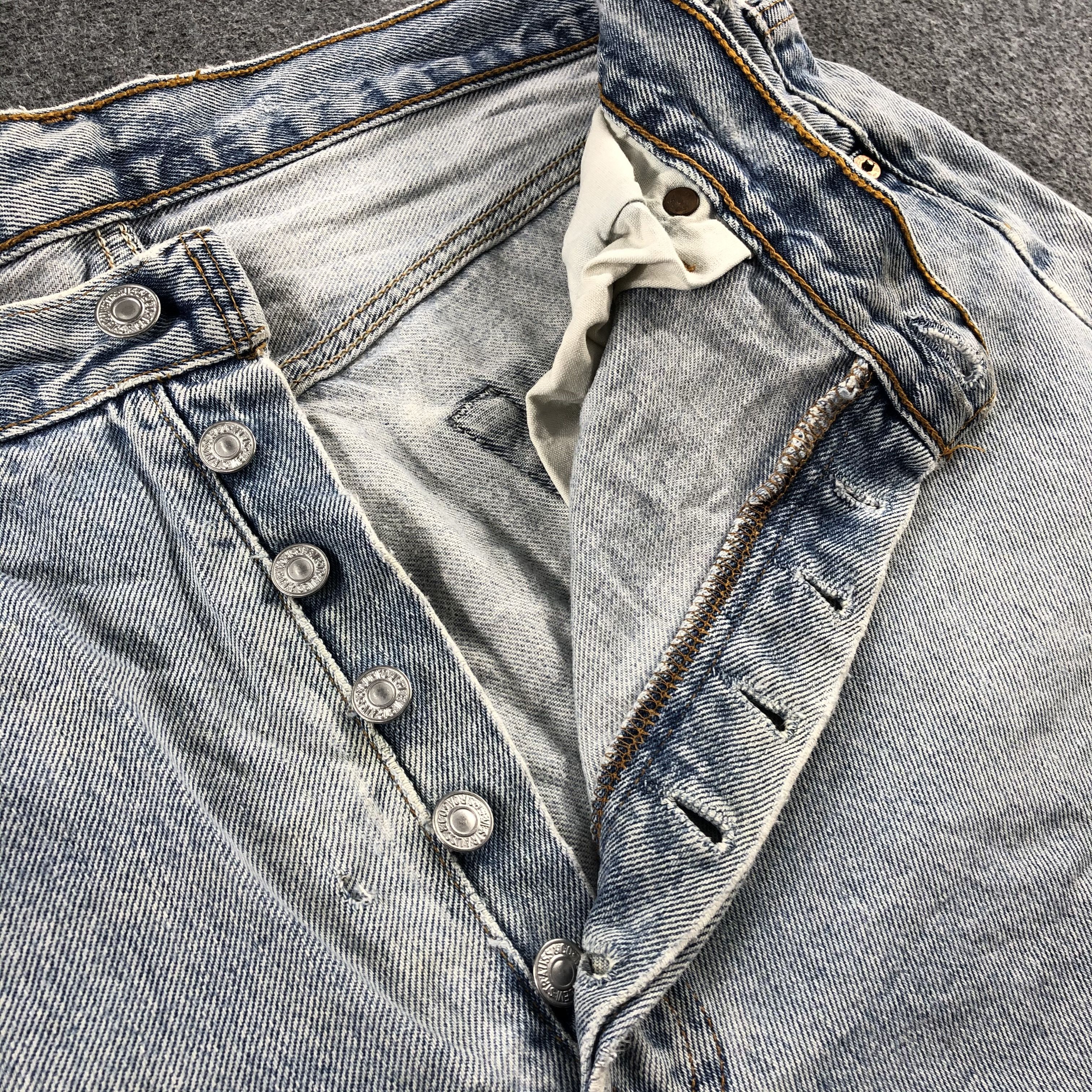 Levi's 90s Vintage Levis 501 Jeans-J2449 Size US 37 - 12 Thumbnail